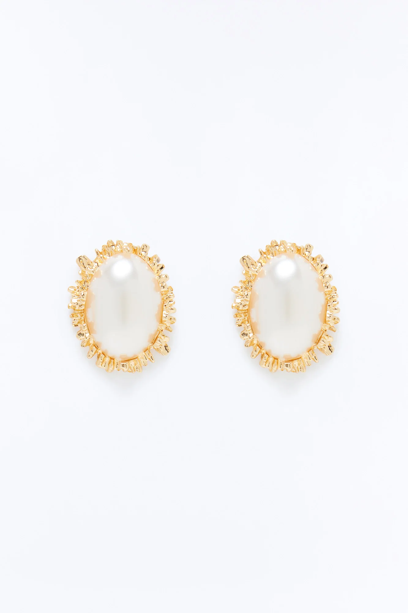 Only Pearl Stud Earrings - Gold - Image 3