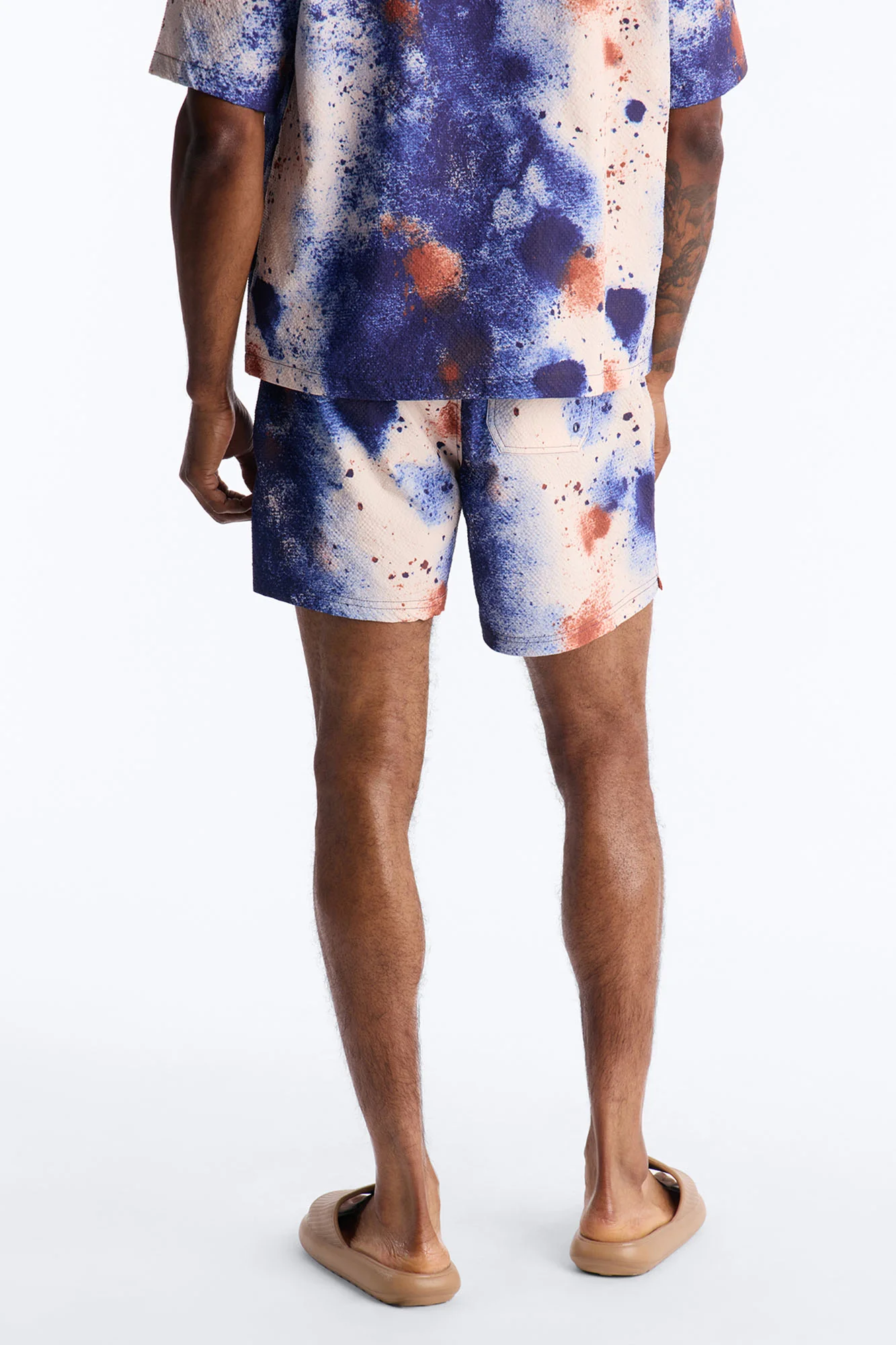 Oxide Seersucker Swim Trunk 6″ - Multi Color - Image 4