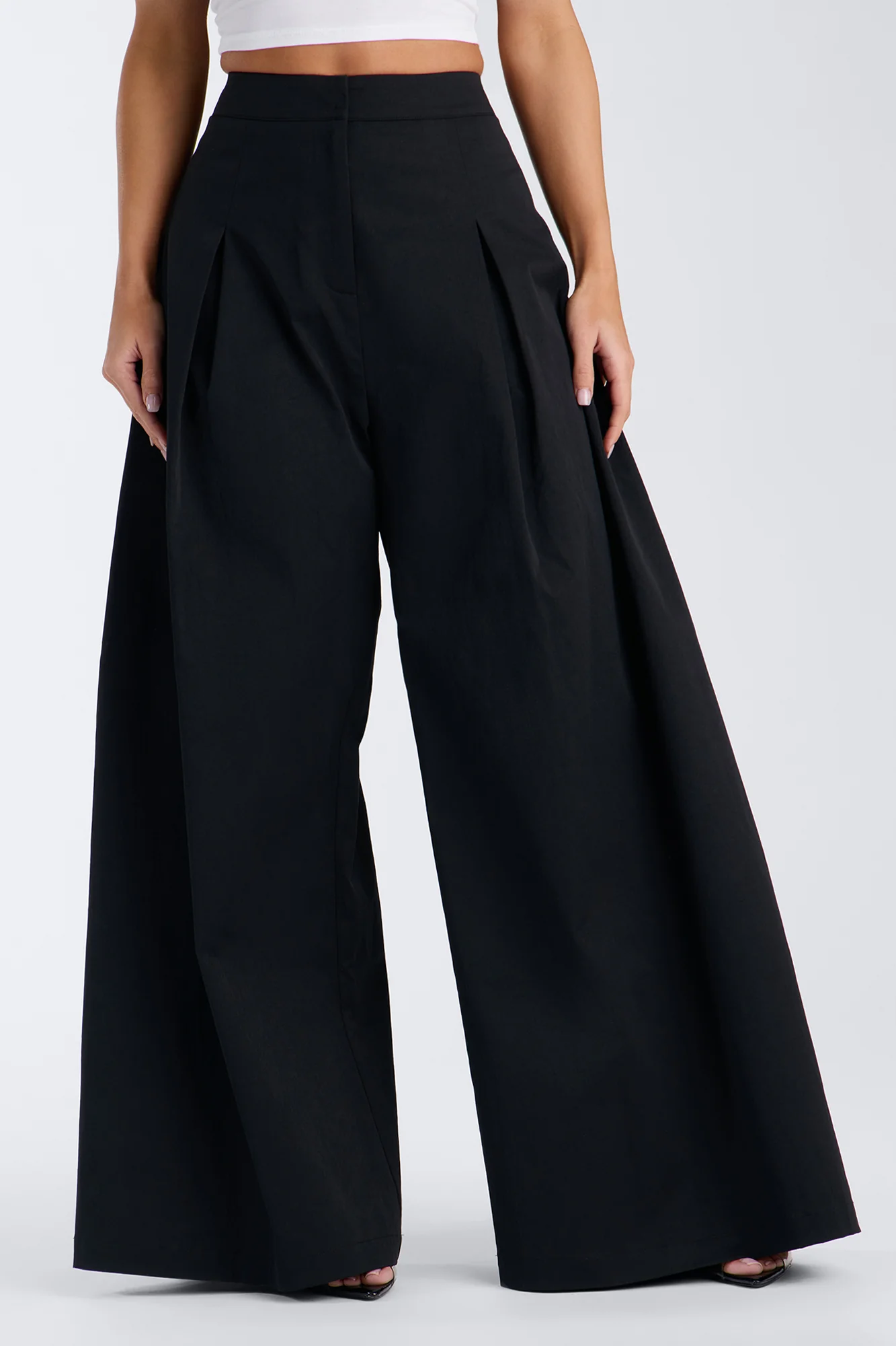 Parker High Rise Pleated Wide Leg Pant 30″ - Black - Image 2