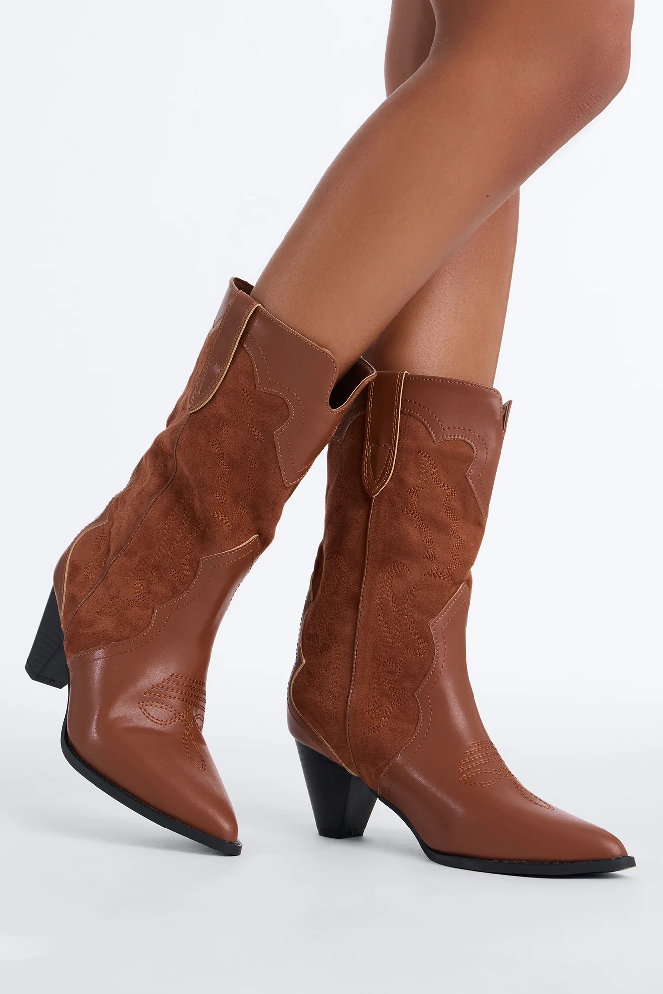 Peachy Keen Cowboy Boots - Tan - Image 3