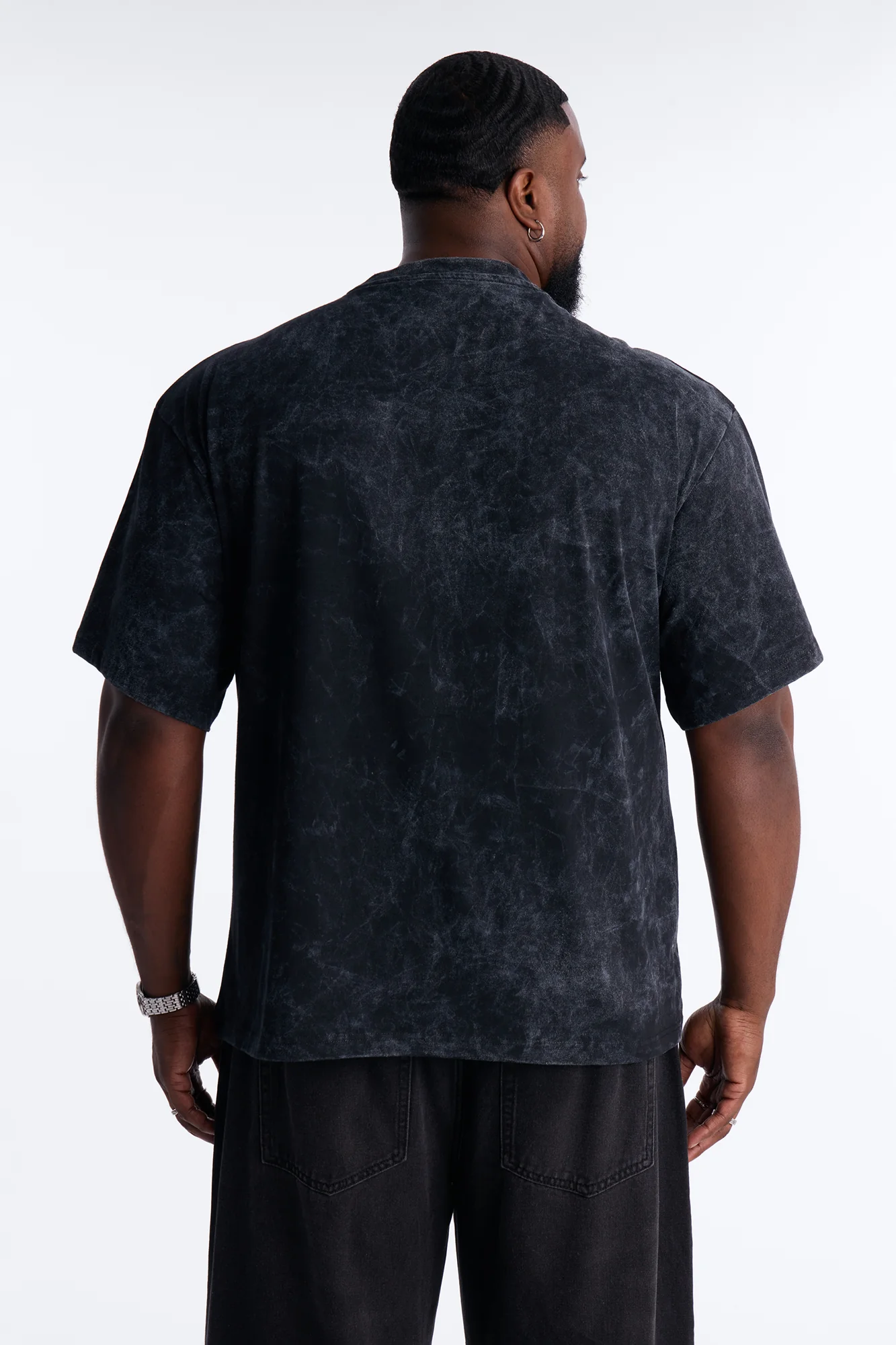 Peanuts Snoopy Mischief Rhinestones Mineral Wash Fleece Tee - Black Wash - Image 8