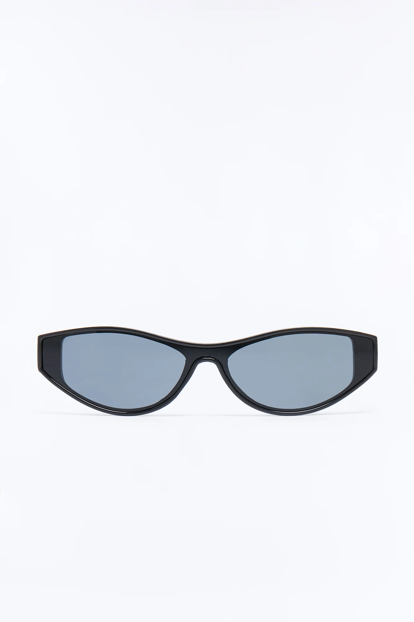 Persuade Me Sunglasses - Black