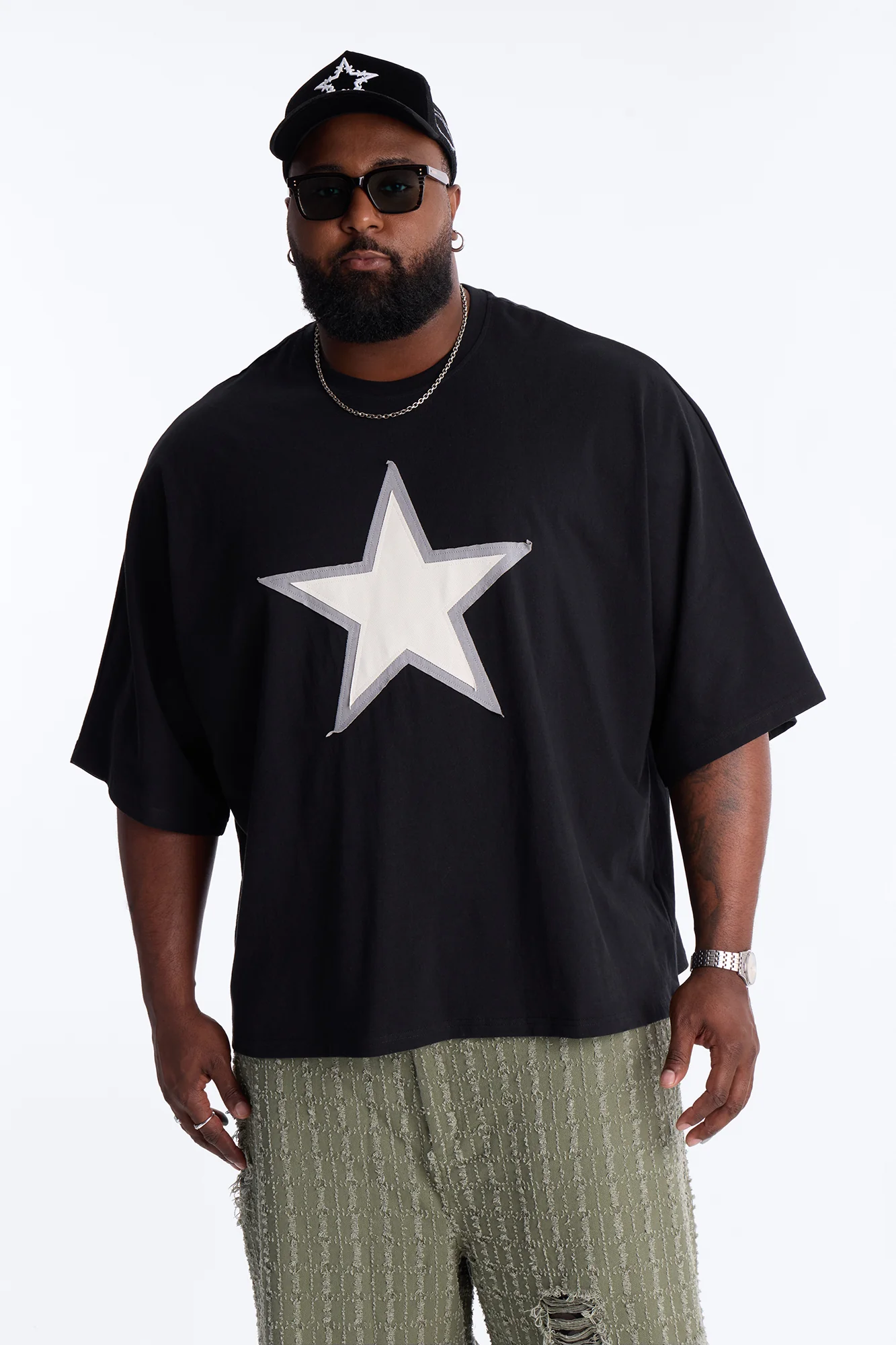 Premium Oversized Star Patch Short Sleeve Tee - Black - Image 5