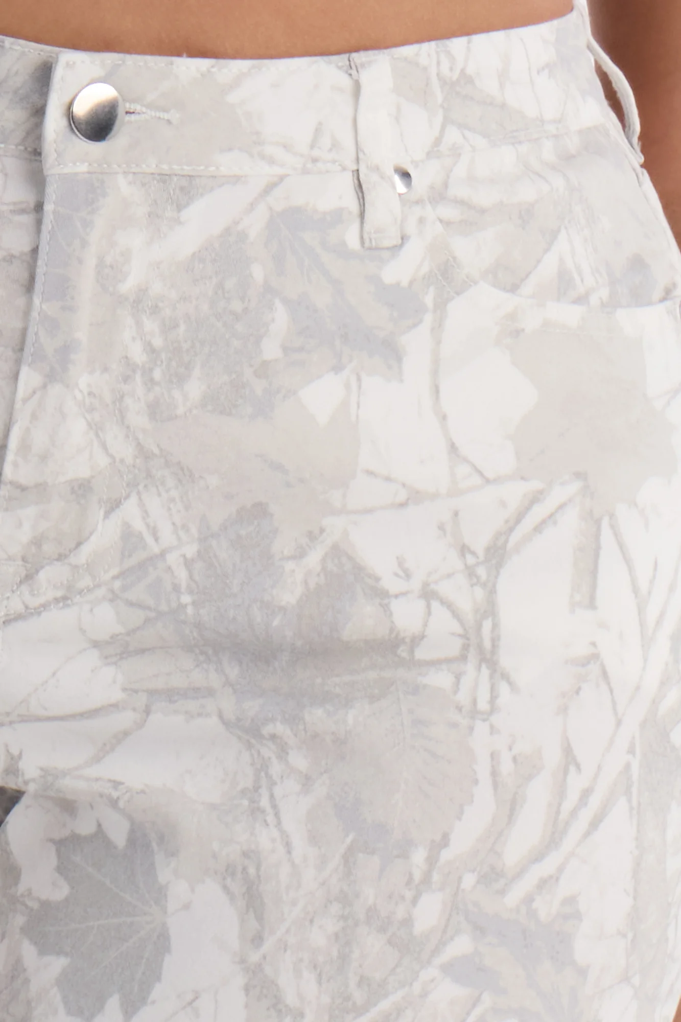 Raffi Mid Rise Camouflage Pant 33″ - Ivory/combo - Image 7