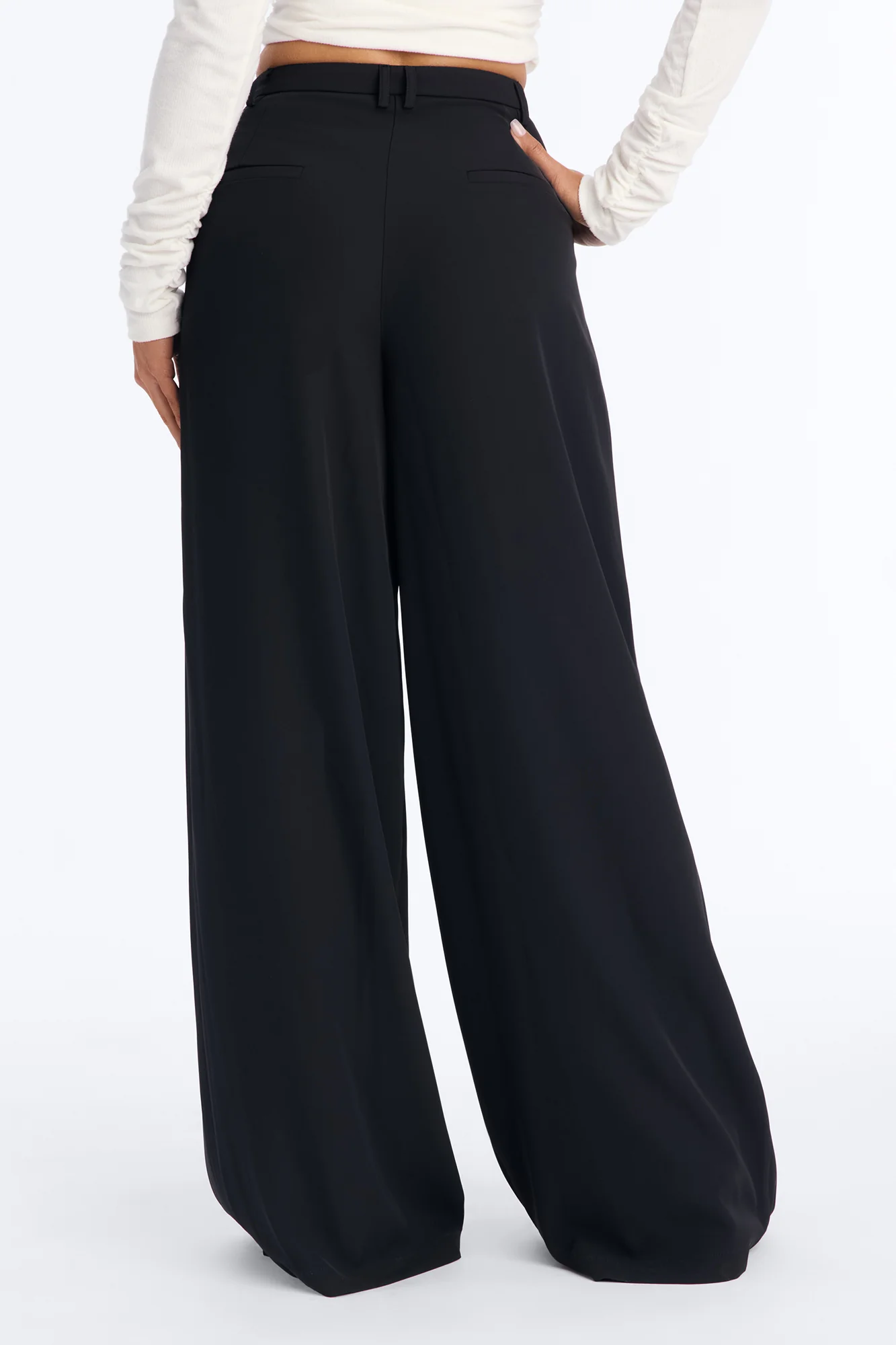 Reese Low Rise Drape Wide Leg Trouser Pant 33″ - Black - Image 3
