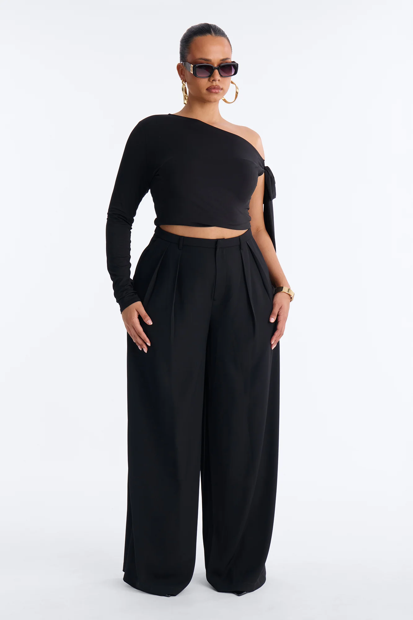 Reese Low Rise Drape Wide Leg Trouser Pant 33″ - Black - Image 4