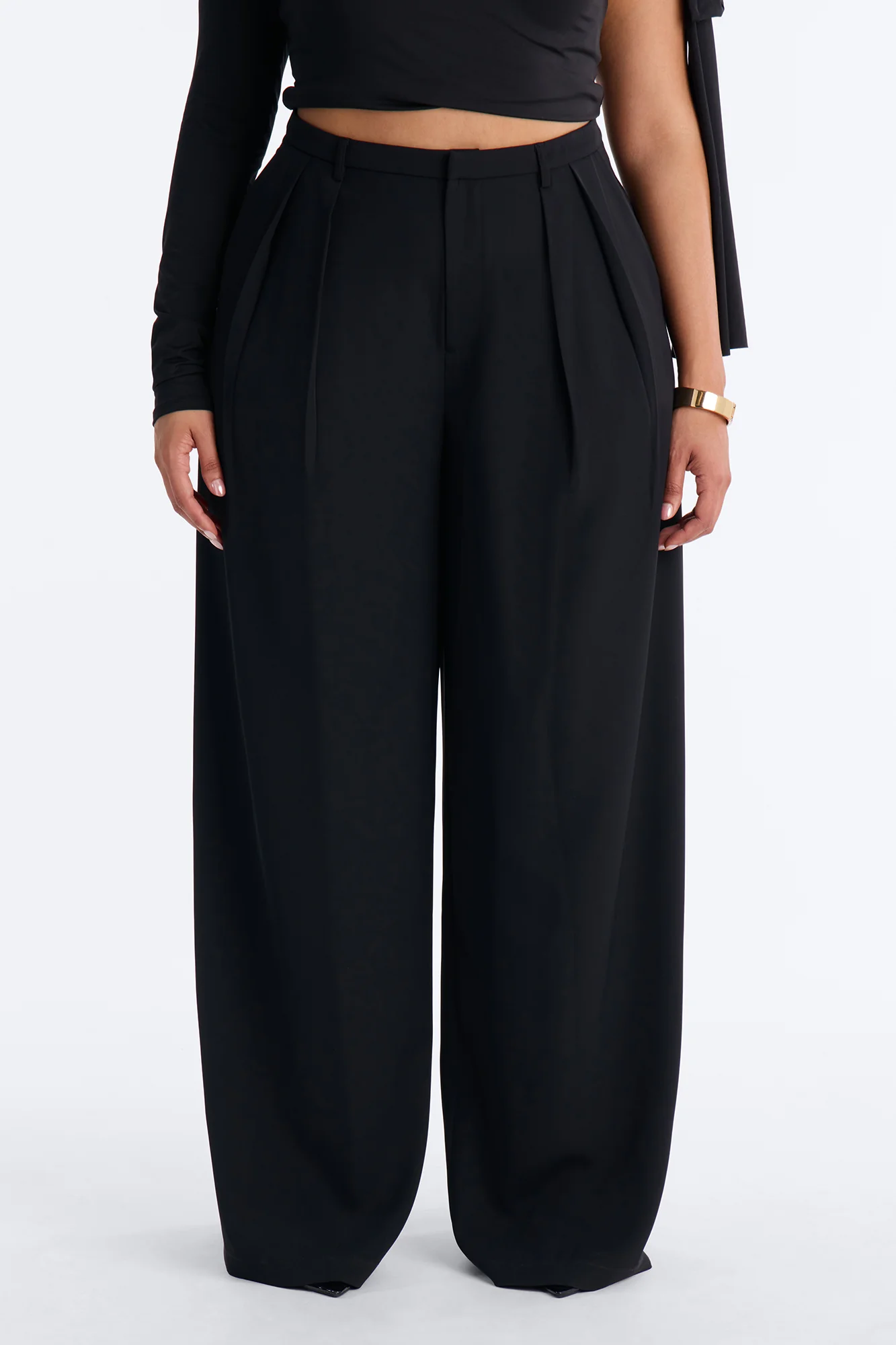 Reese Low Rise Drape Wide Leg Trouser Pant 33″ - Black - Image 5