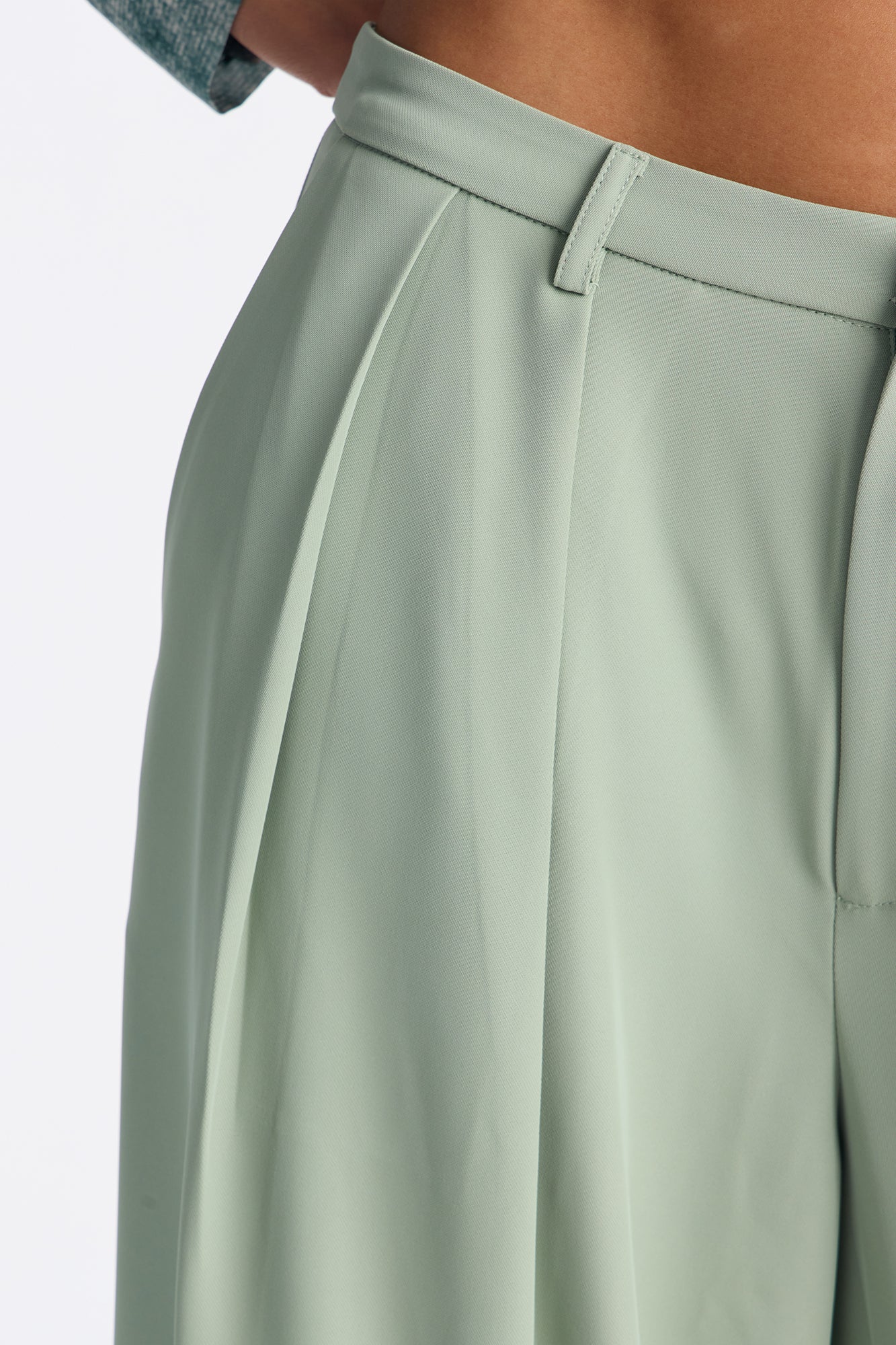 Reese Low Rise Drape Wide Leg Trouser Pant 33″ - Sage - Image 3