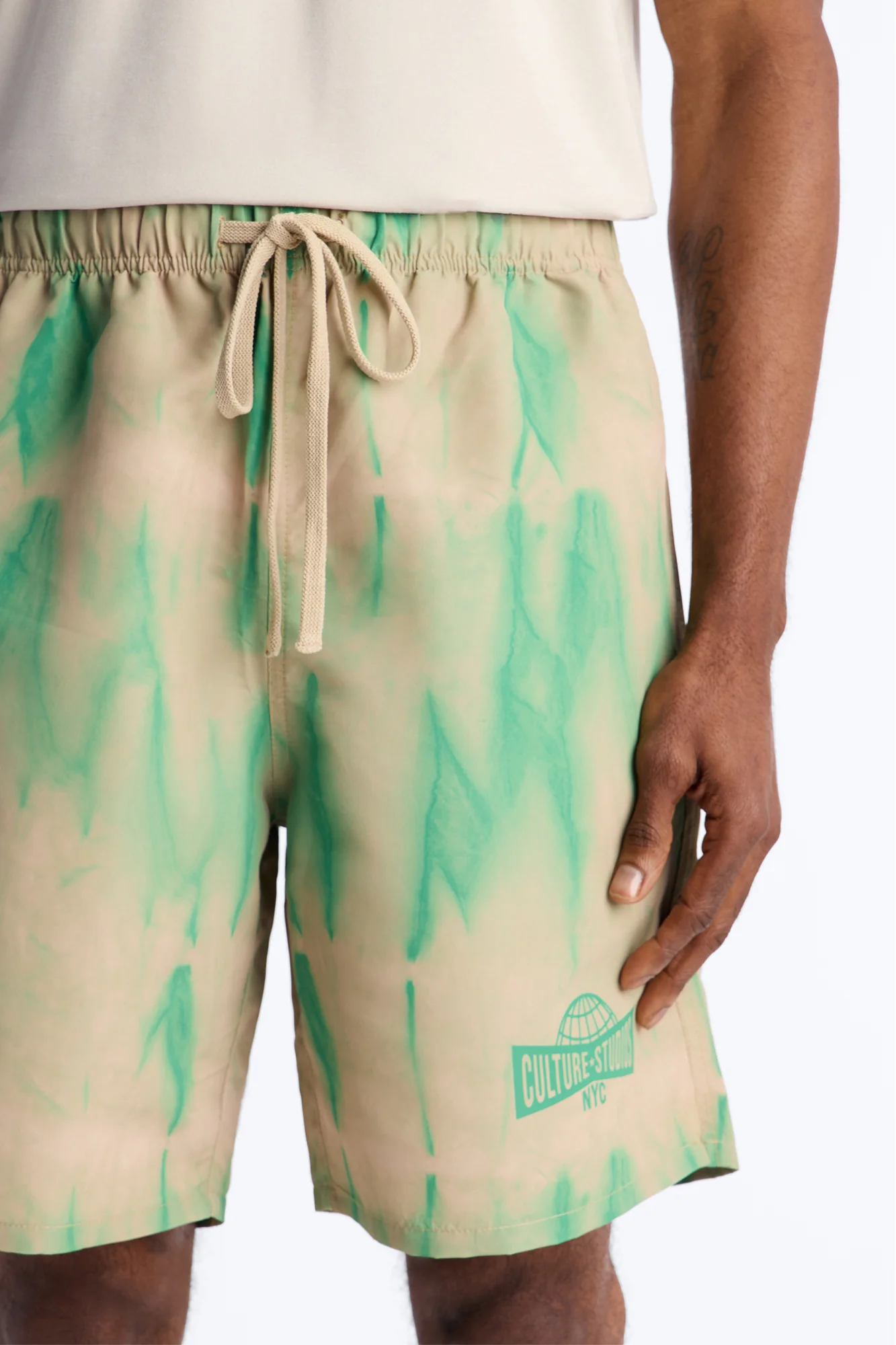 Relaxed Artificial View Short - Green - Image 3