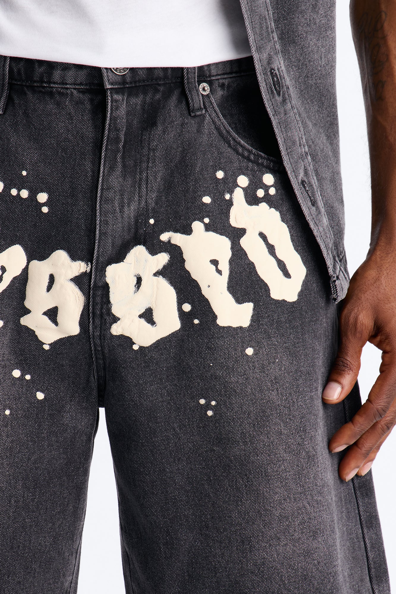 Relaxed Been Blessed Denim Shorts - Black Wash - Image 3