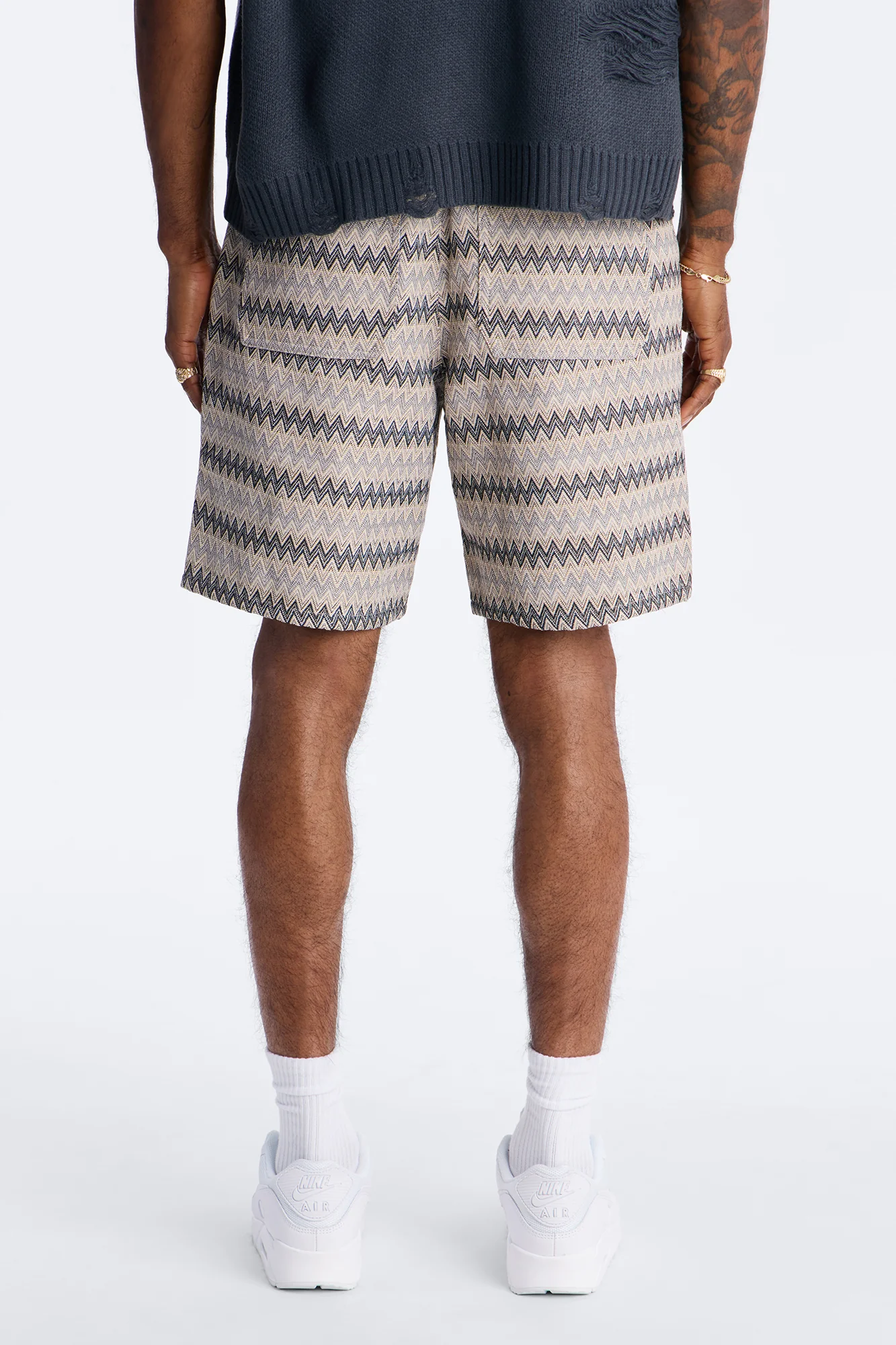 Relaxed Chevron City Textured Short - Cream - Image 4