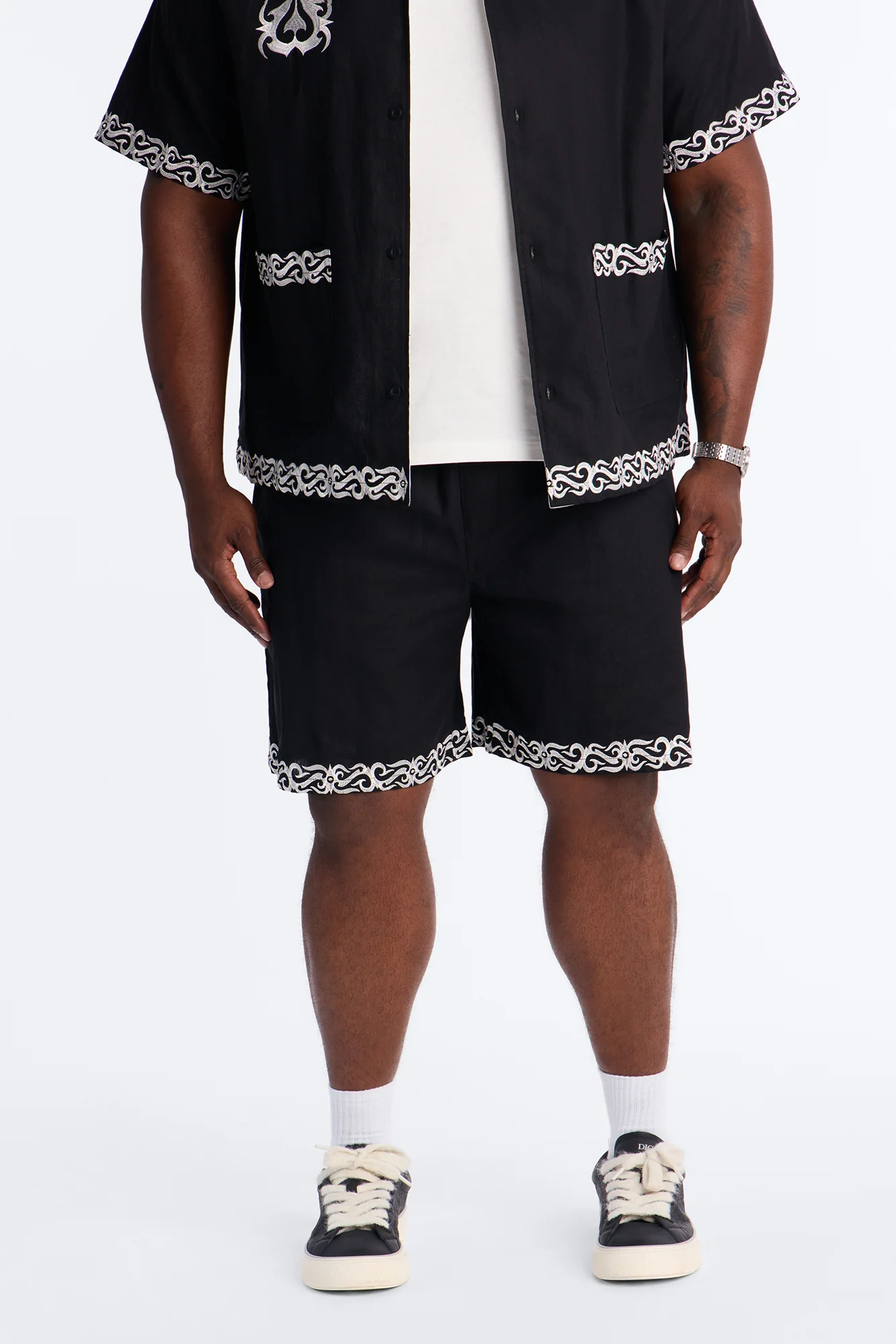 Relaxed Coastal Isla Short - Black - Image 6