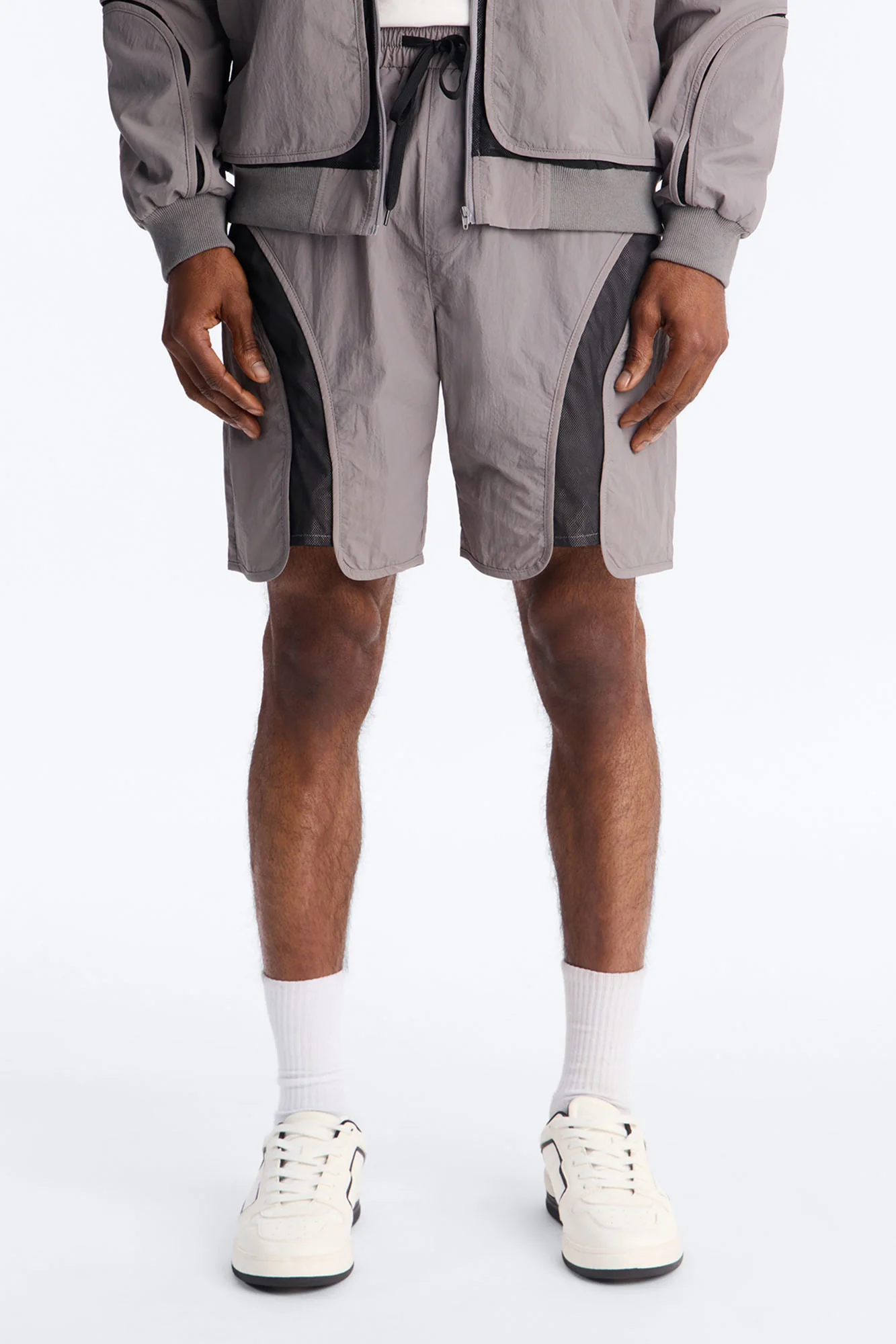 Relaxed Courtside Mesh Paneled Short - Charcoal