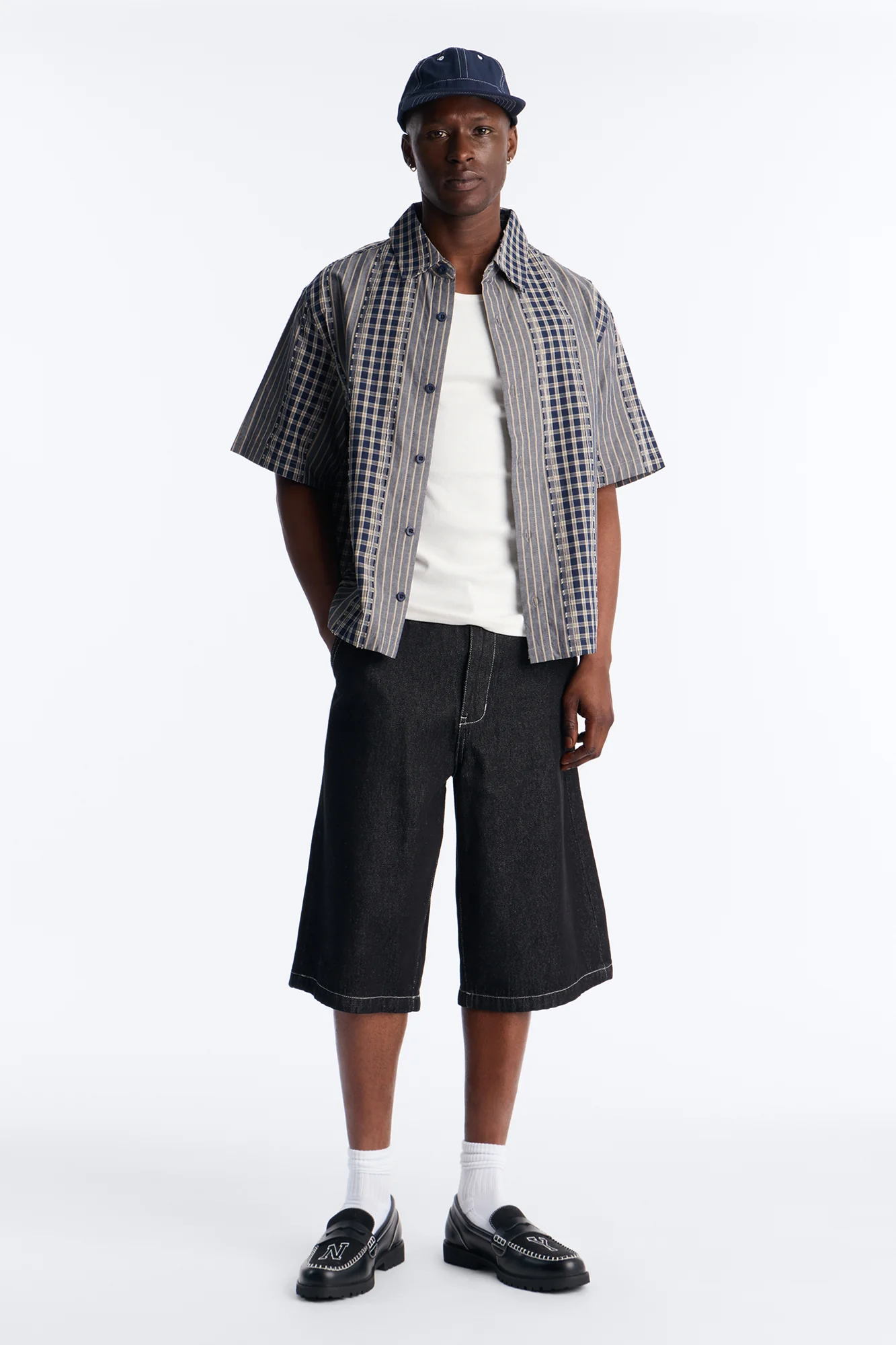 Relaxed Cropped Creekside Stripe Distressed Button Up Shirt - Navy - Image 2