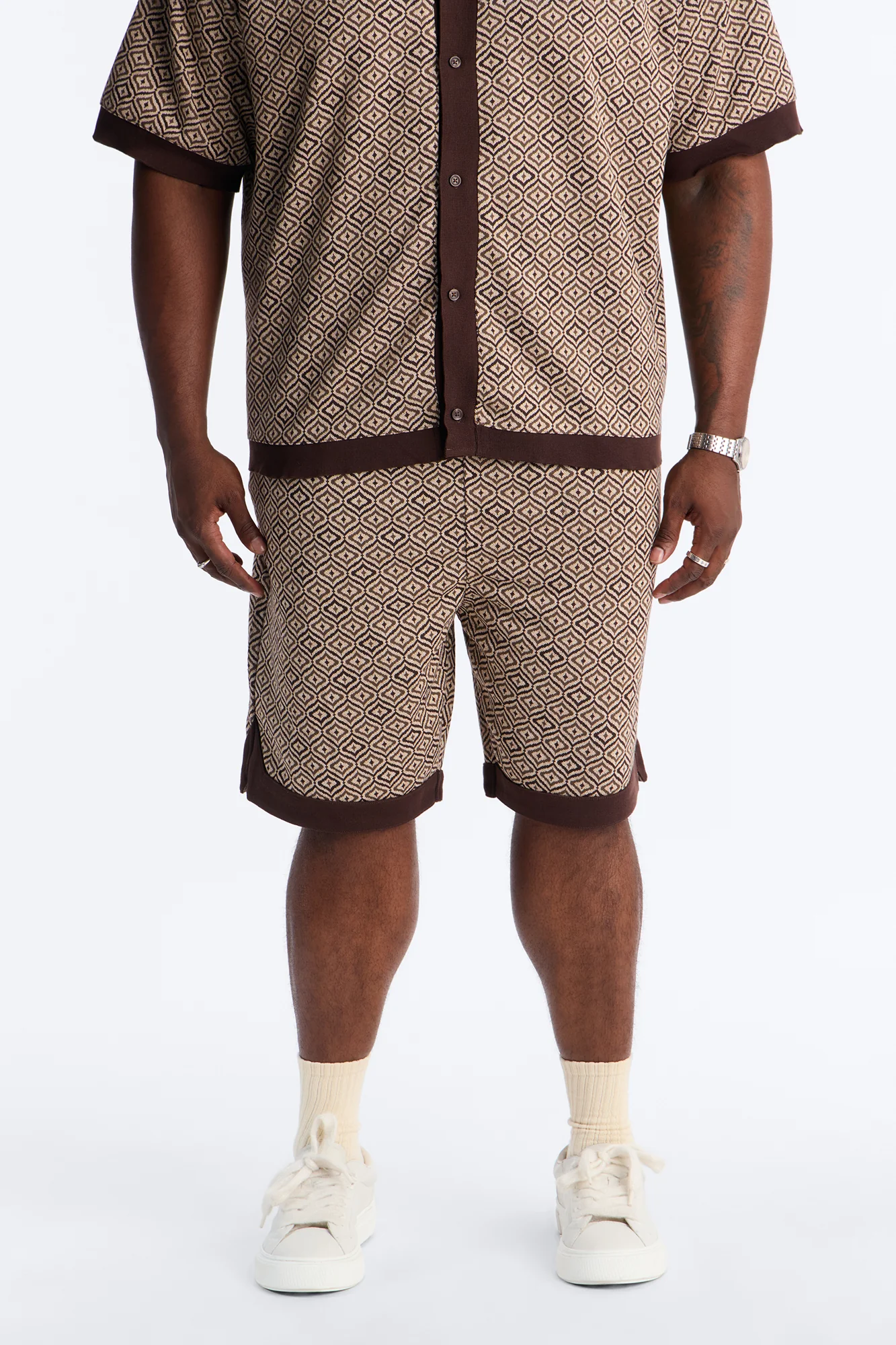 Relaxed Geometric Jewel Jacquard Short - Brown - Image 6