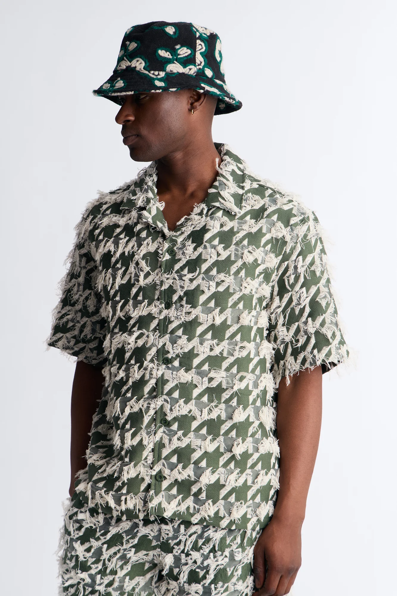 Relaxed Houndstooth Nomad Cuban Collar Button Up Shirt - Green
