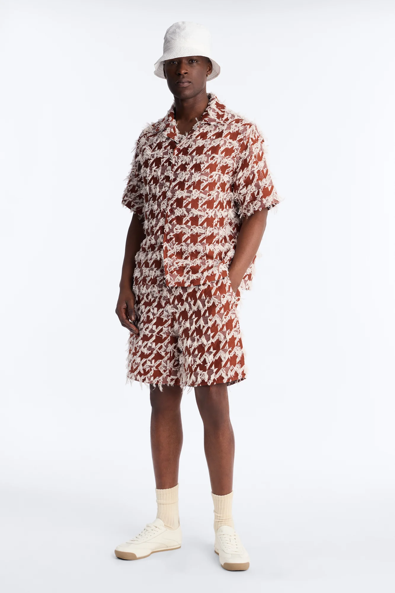 Relaxed Houndstooth Nomad Short - Brown - Image 2