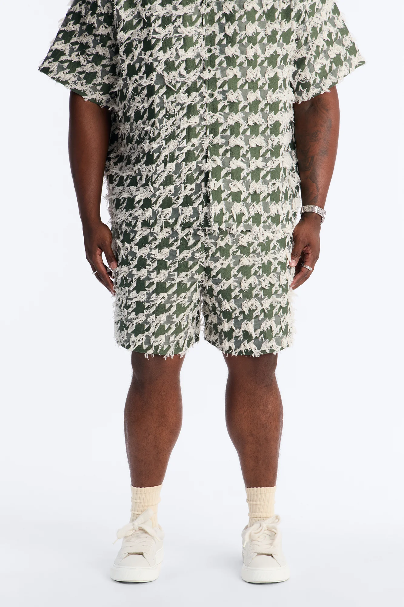 Relaxed Houndstooth Nomad Short - Green - Image 5
