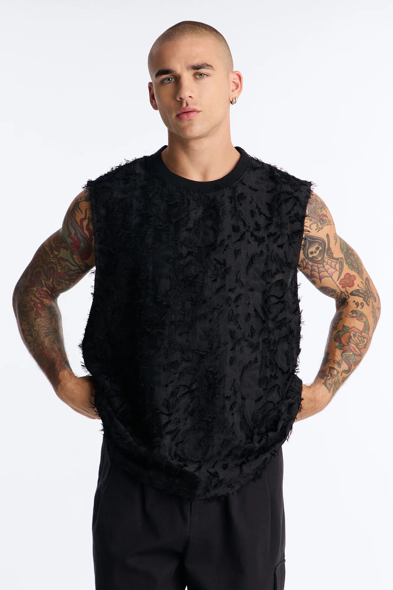 Relaxed Kelpstone Textured Sleeveless Tee - Black
