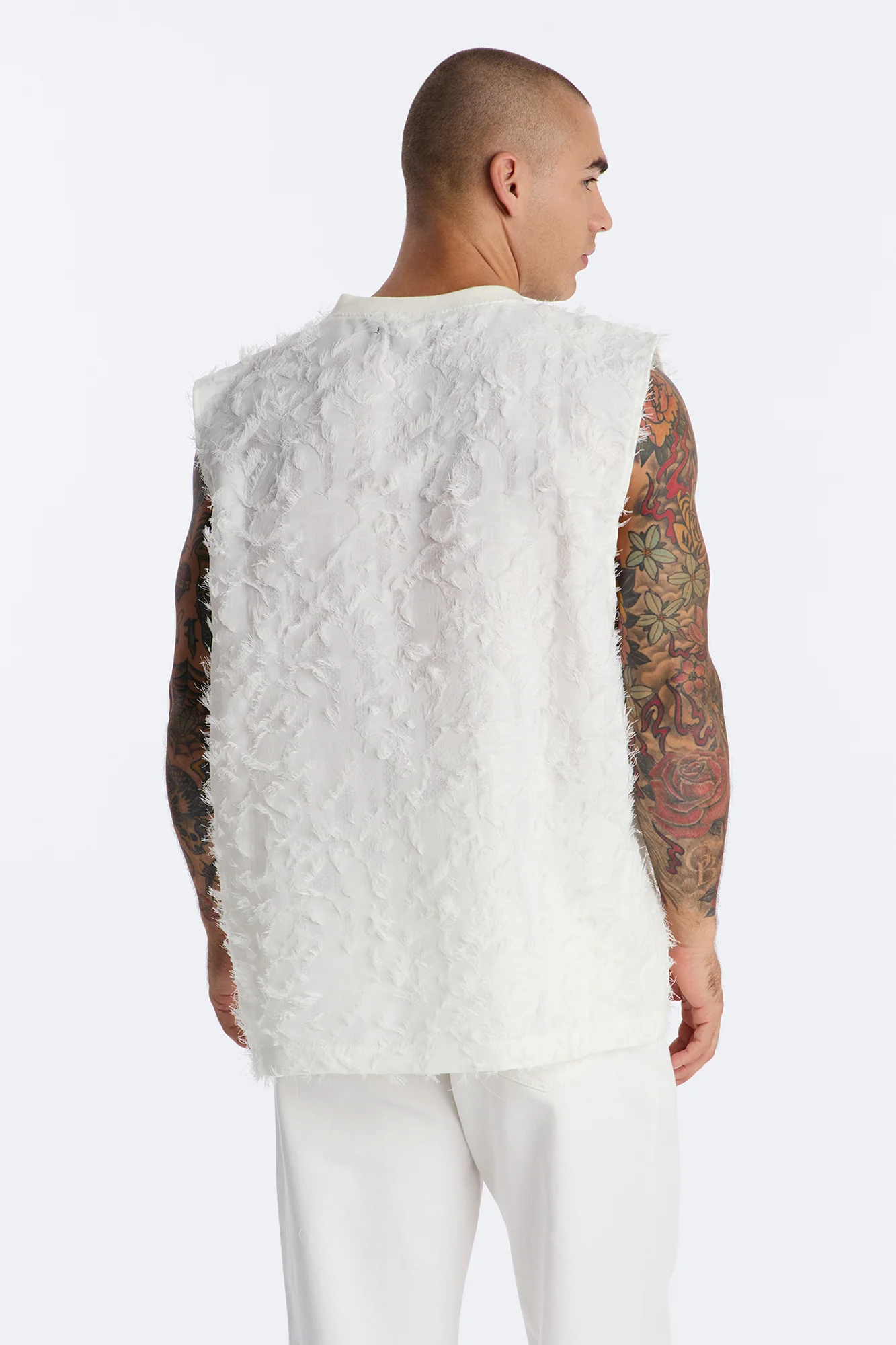 Relaxed Kelpstone Textured Sleeveless Tee - White - Image 4