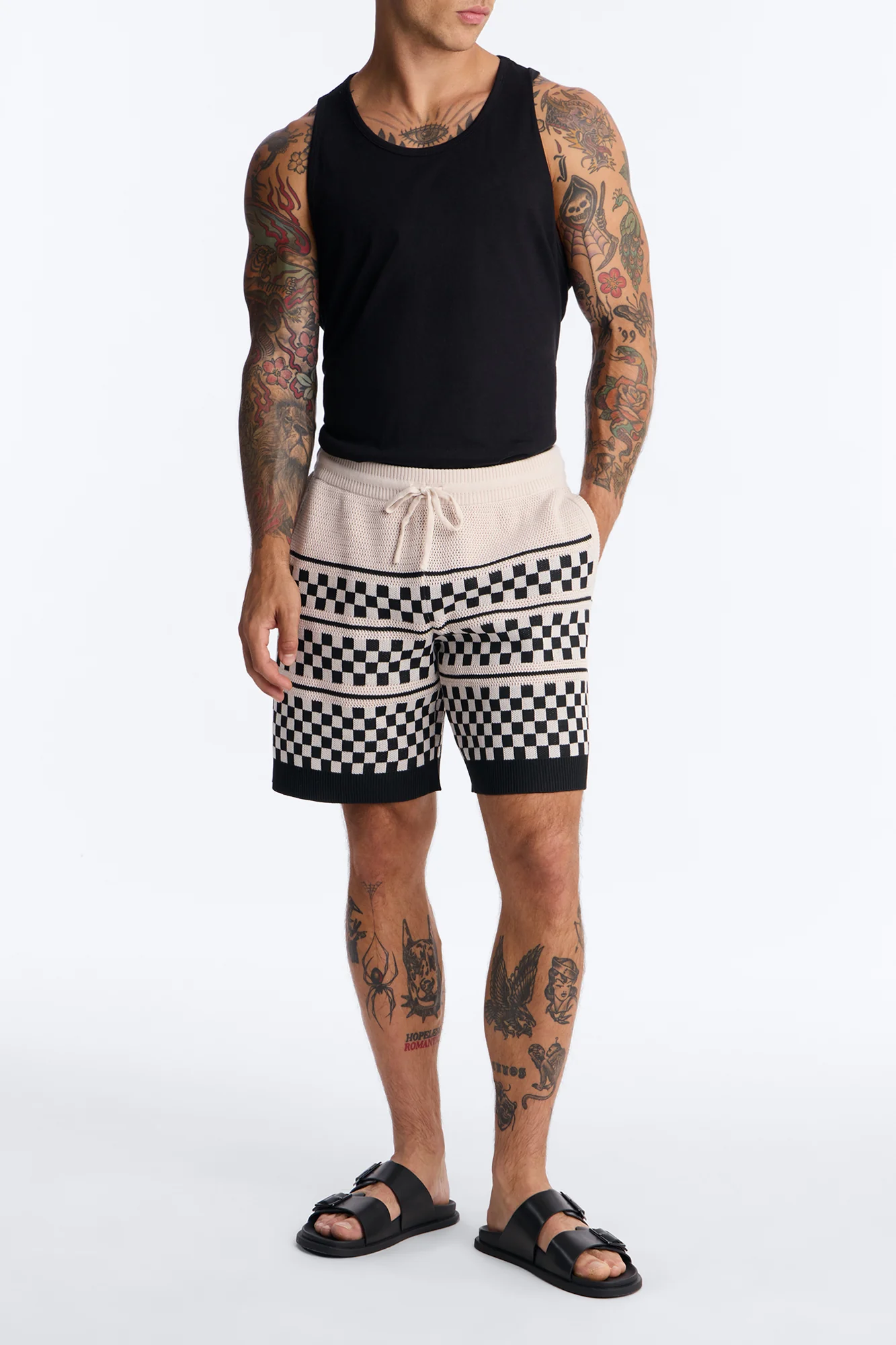 Relaxed Knitted Pawn Checker Short - Black/combo