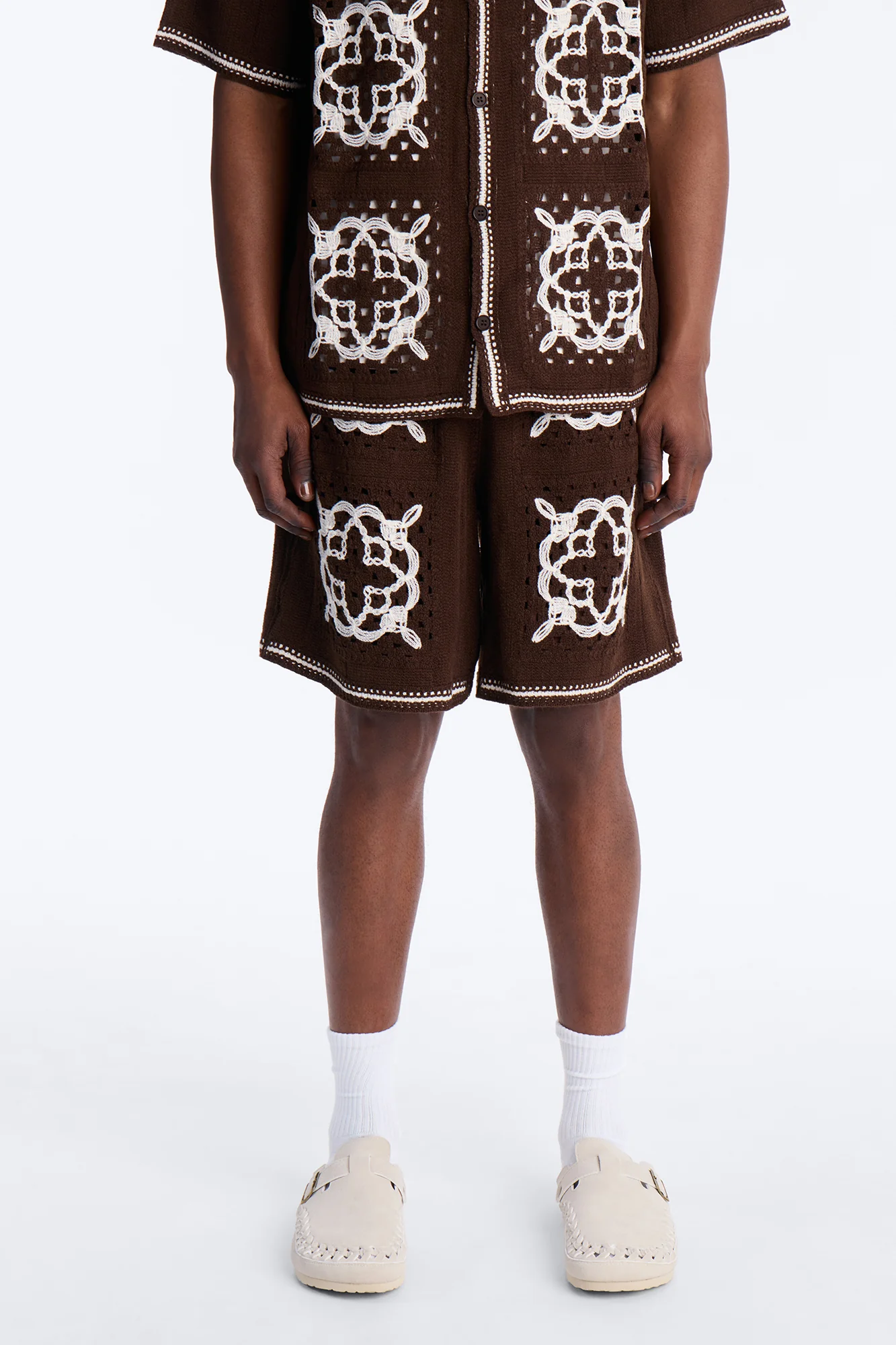 Relaxed Lido Isle Crochet Short - Brown - Image 2