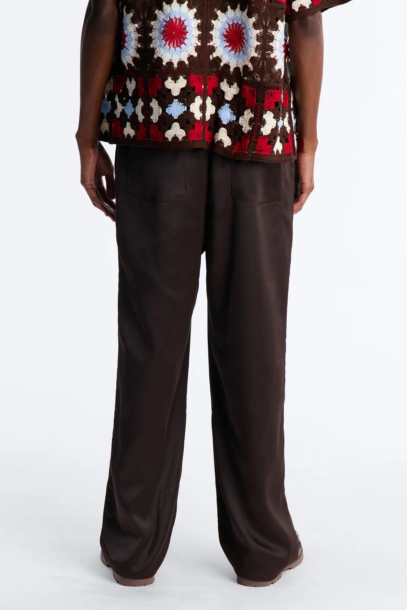 Relaxed Liquid Shadow Pleated Trouser - Brown - Image 4