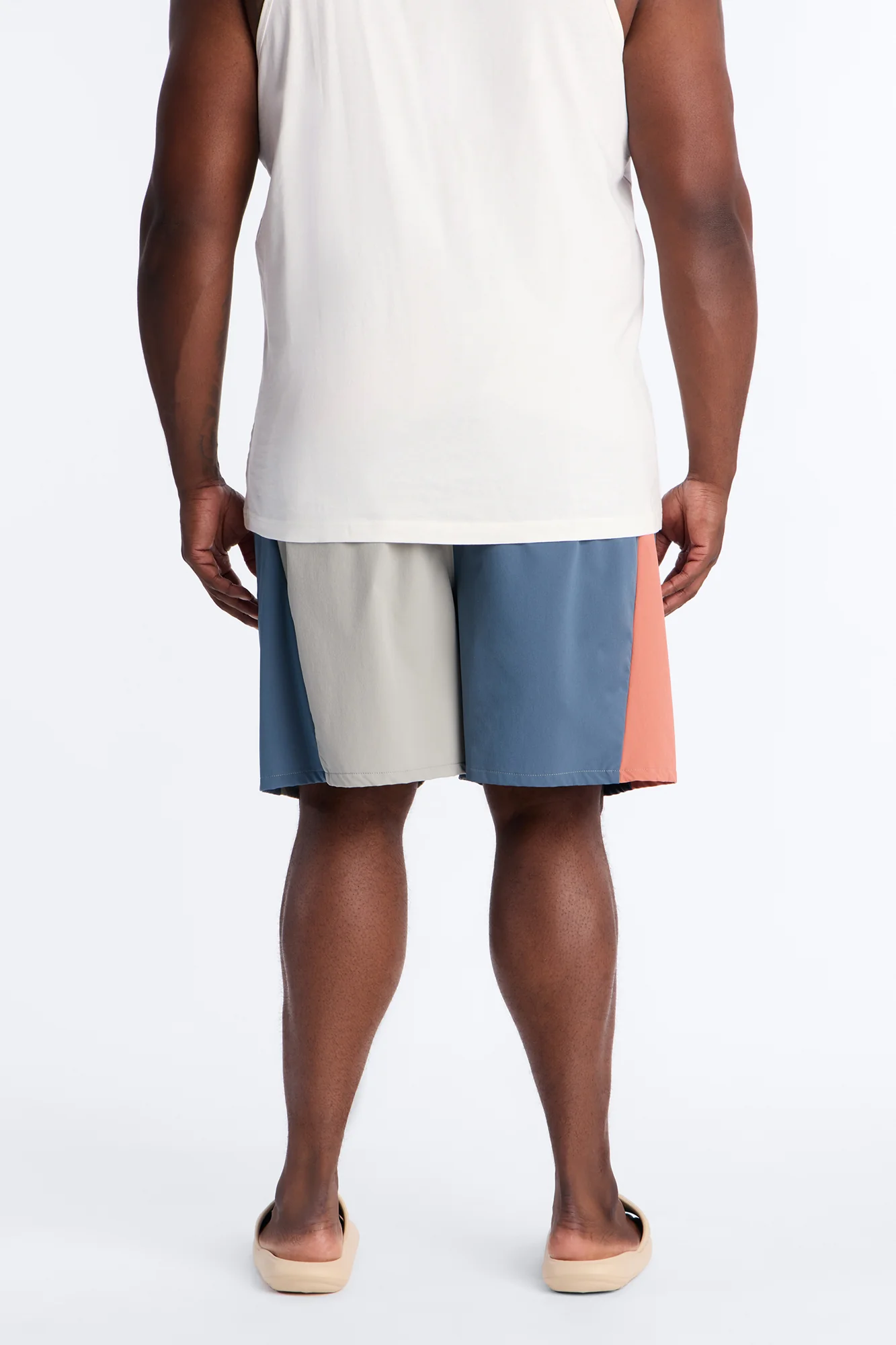 Relaxed Matari Color Blocked Short - Multi Color - Image 8