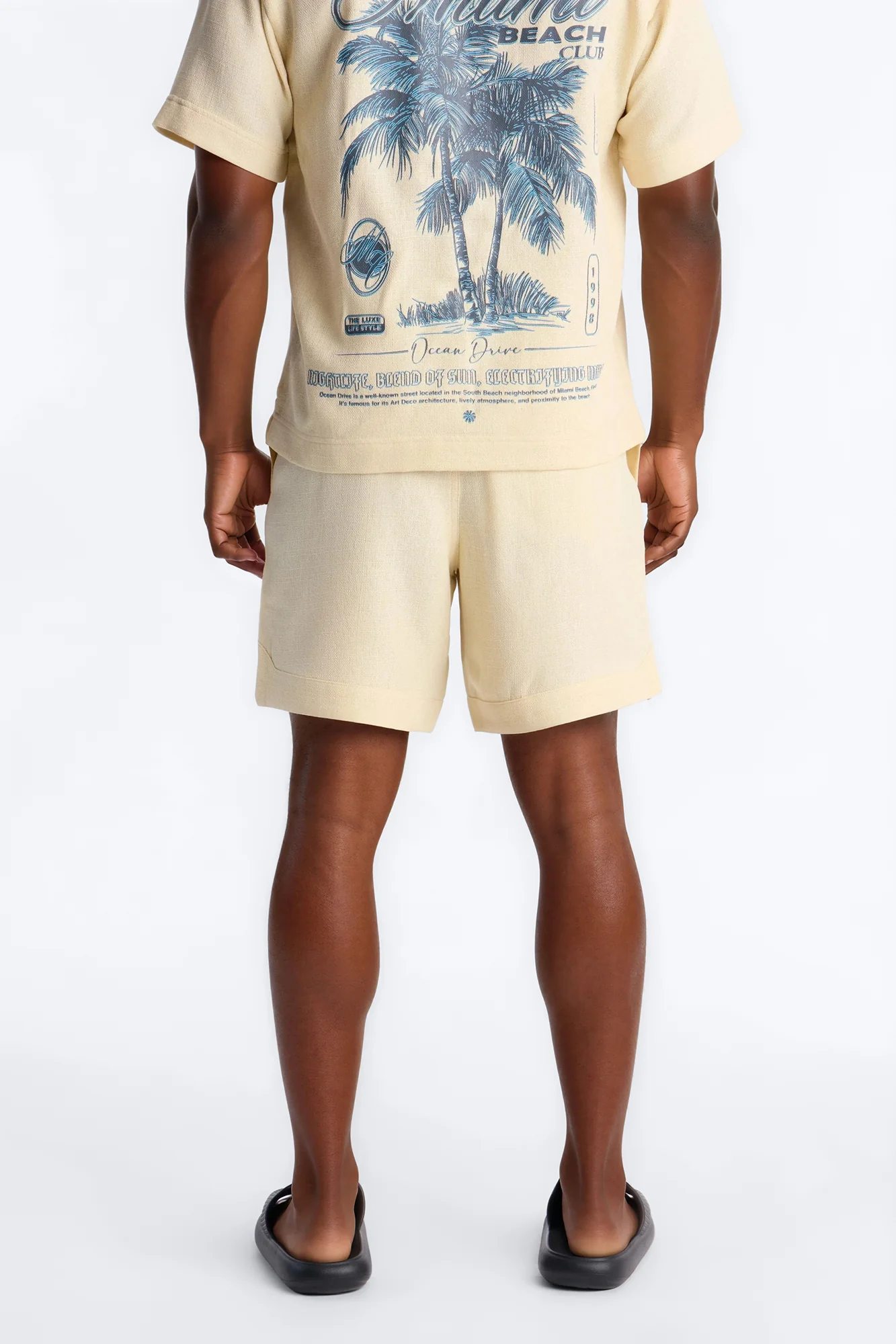 Relaxed Miami Beach Club Short - Butter Yellow - Image 4