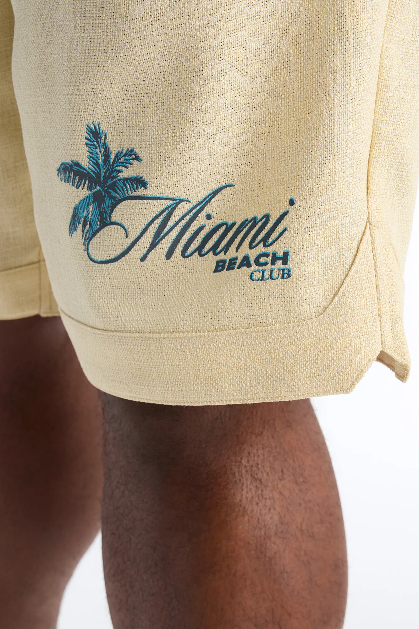 Relaxed Miami Beach Club Short - Butter Yellow - Image 7