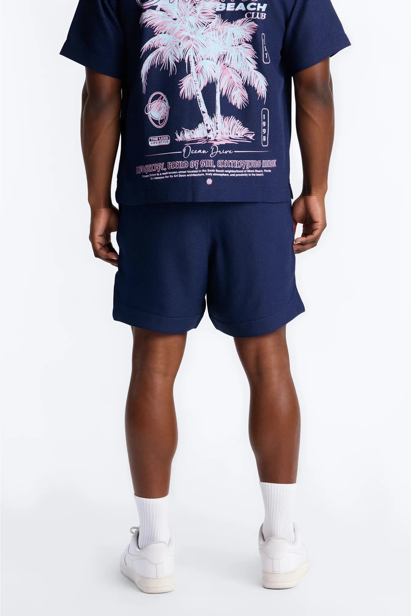 Relaxed Miami Beach Club Short - Navy - Image 3