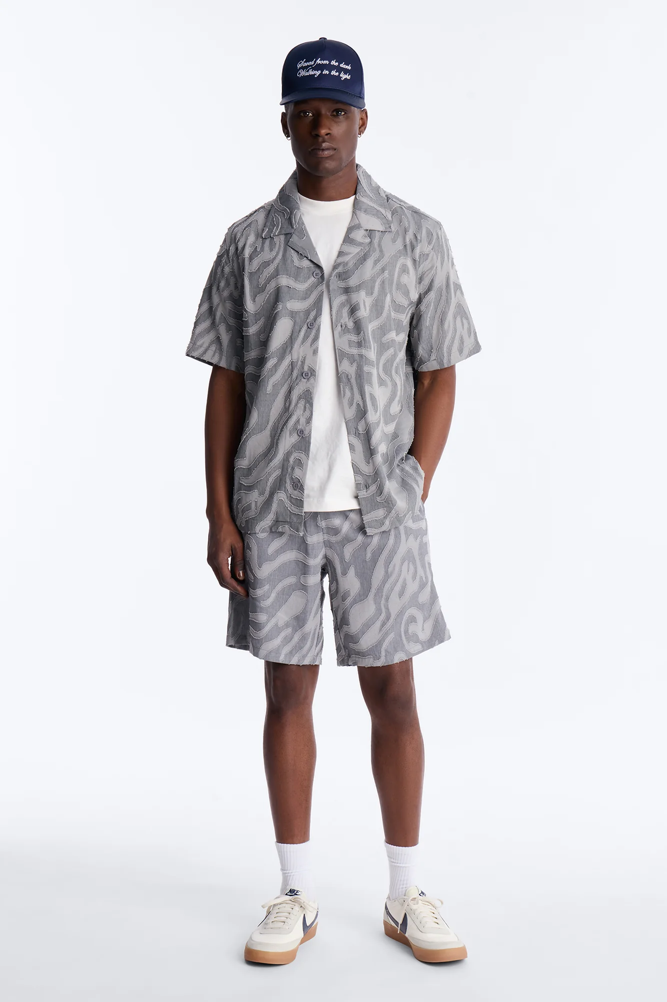 Relaxed Midnight Wave Short - Grey - Image 2