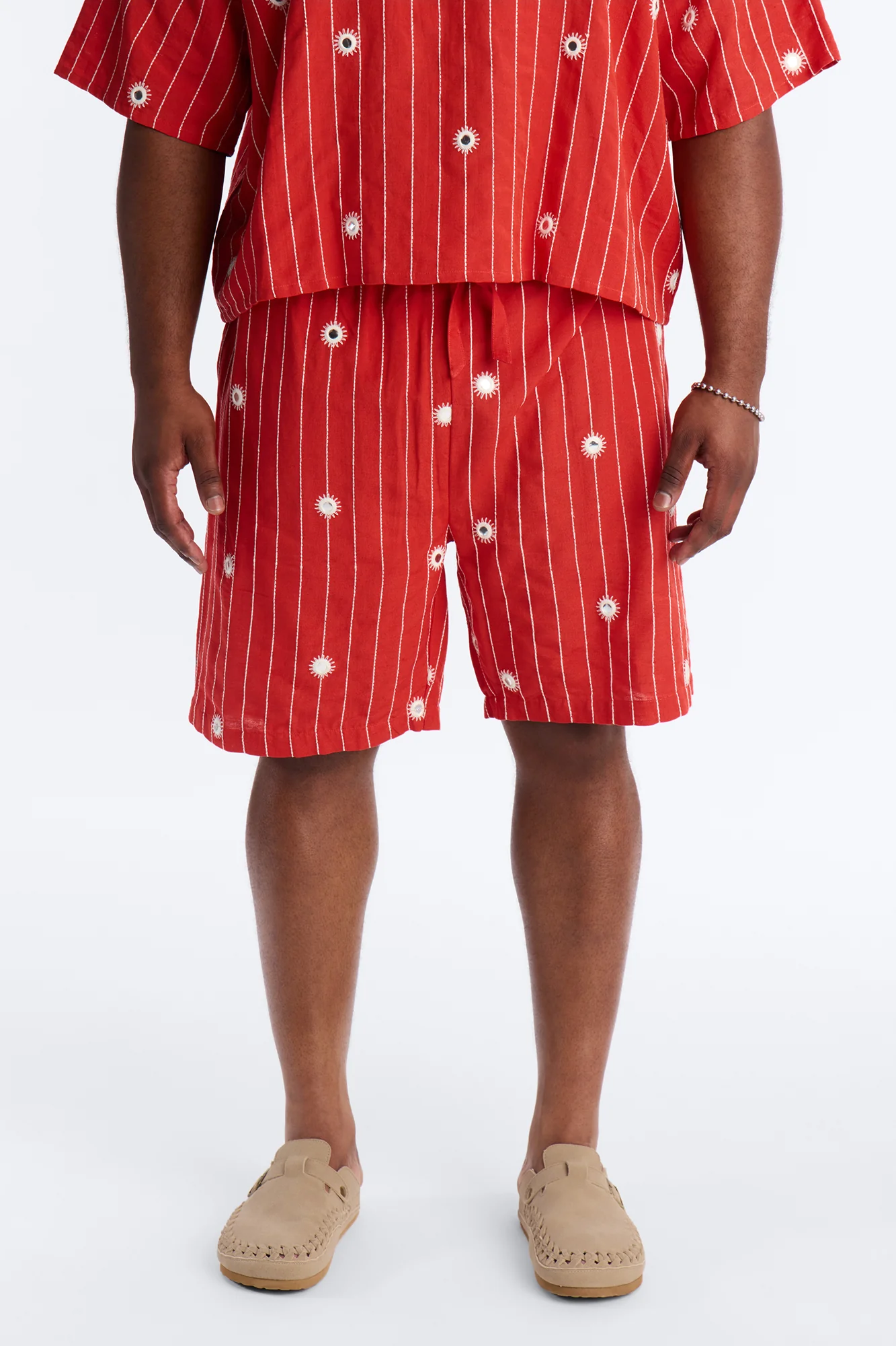Relaxed Mirror Mirage Short - Red - Image 4