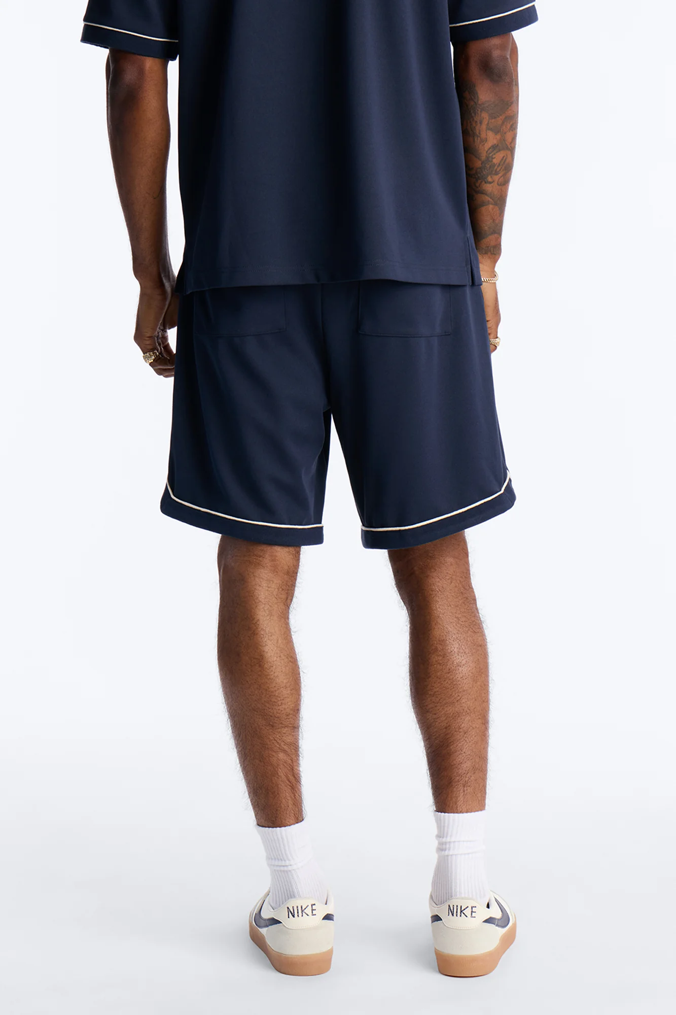 Relaxed Noir Shorts - Navy - Image 5