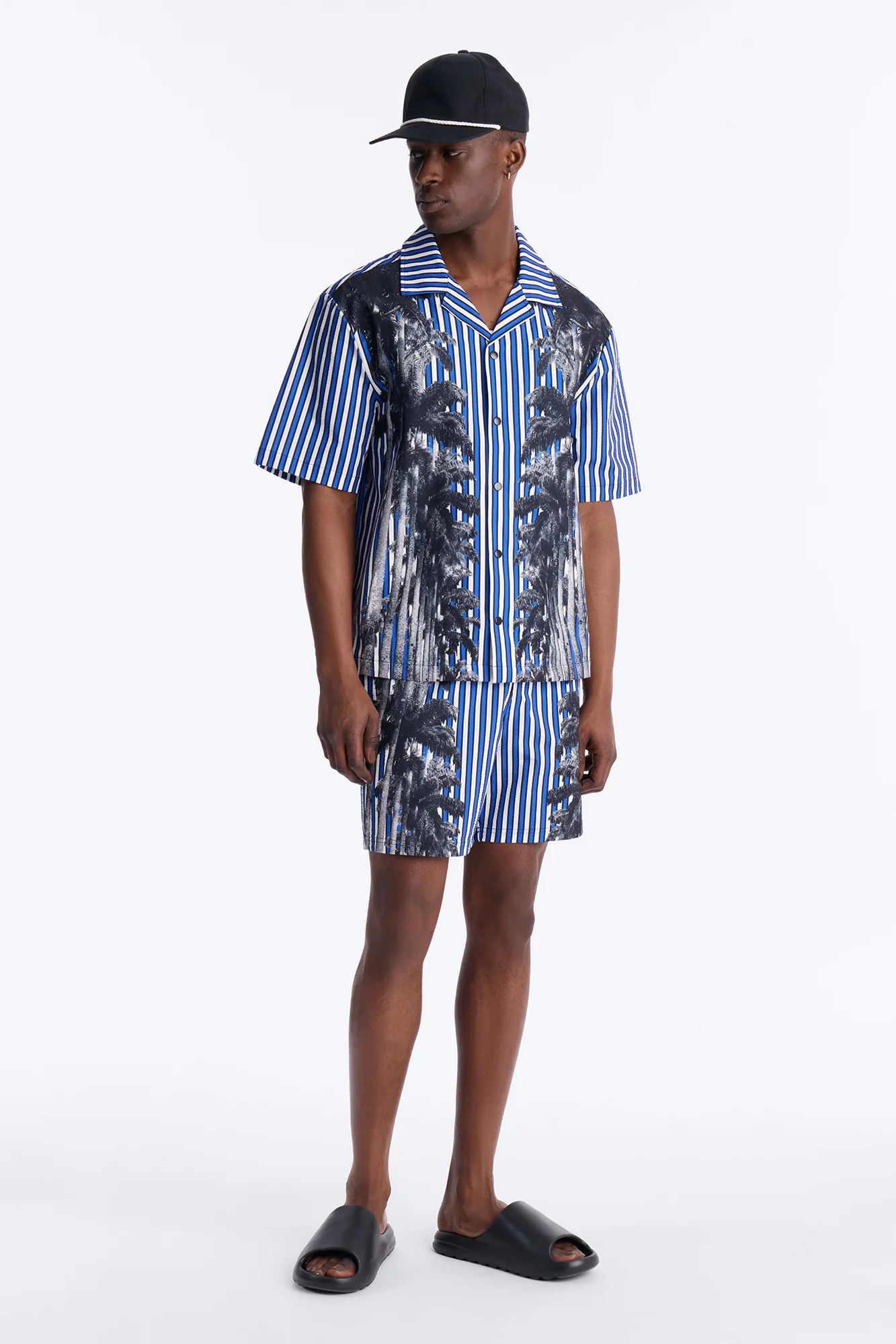Relaxed Palm Haven Striped Seersucker Cuban Collar Button Up Shirt - Blue - Image 2