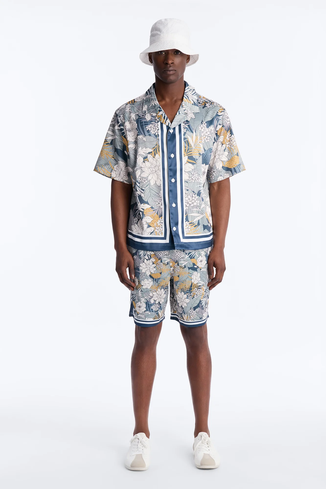 Relaxed Palm Vista Cuban Button Up Shirt - Blue - Image 2
