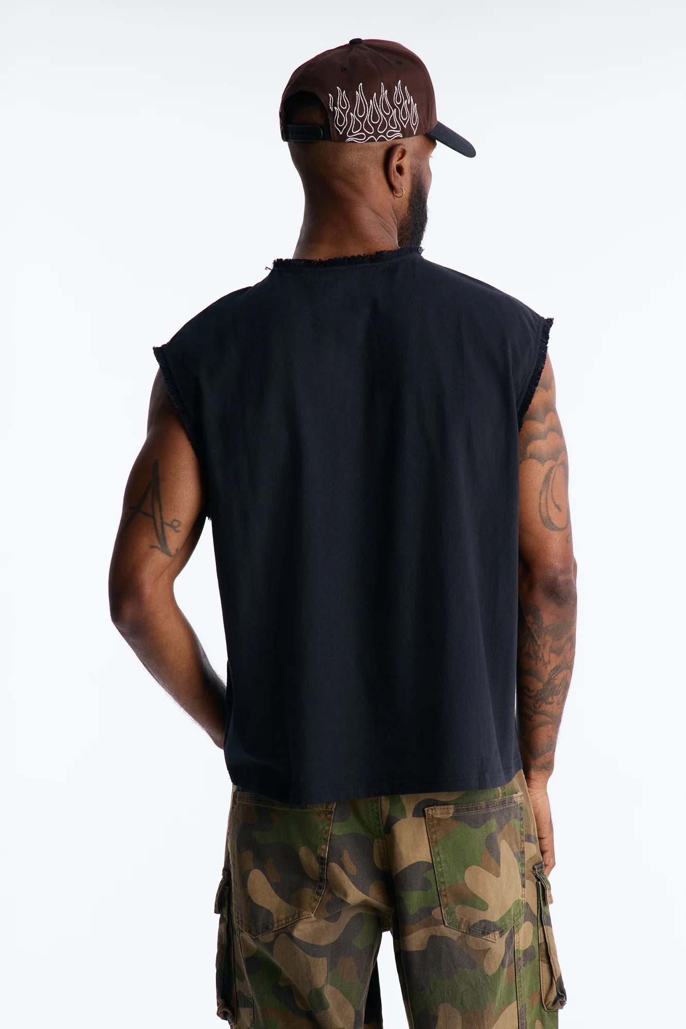 Relaxed Raw Edge Muscle Tee - Black - Image 4