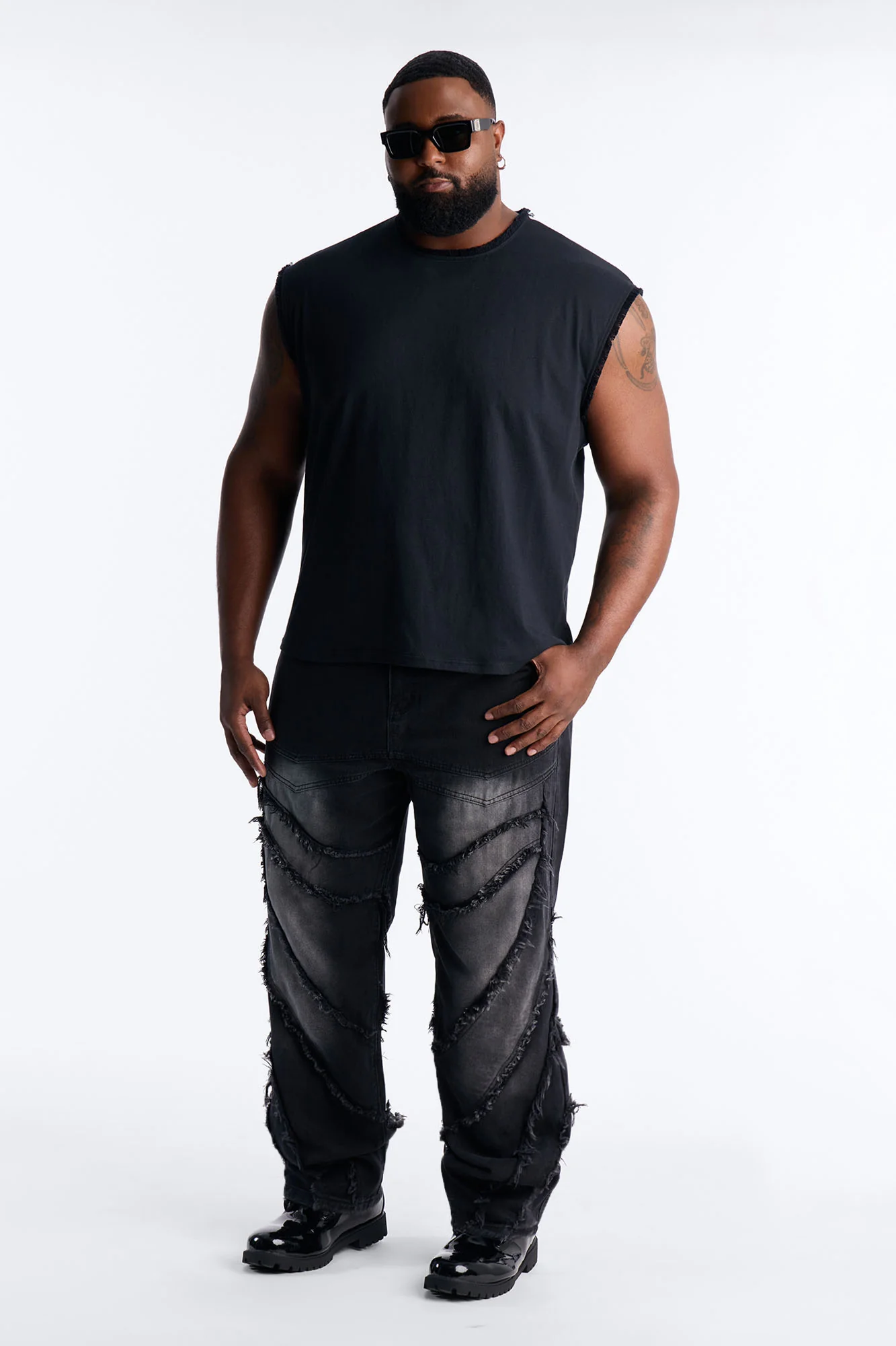Relaxed Raw Edge Muscle Tee - Black - Image 6