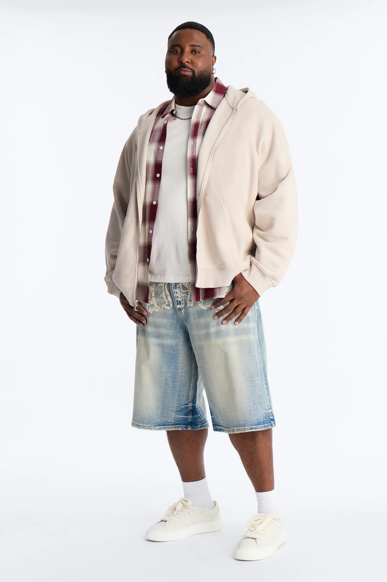 Relaxed Saints Embellished Denim Shorts - Light Blue Wash - Image 7