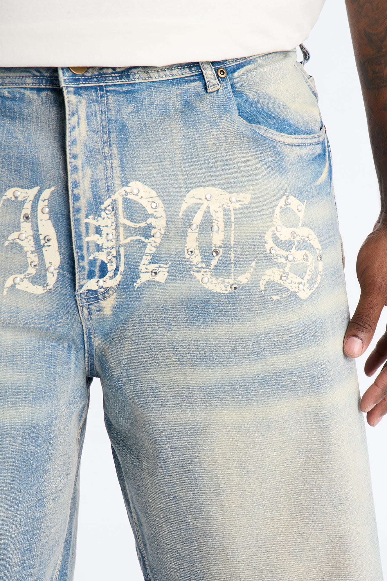 Relaxed Saints Embellished Denim Shorts - Light Blue Wash - Image 8