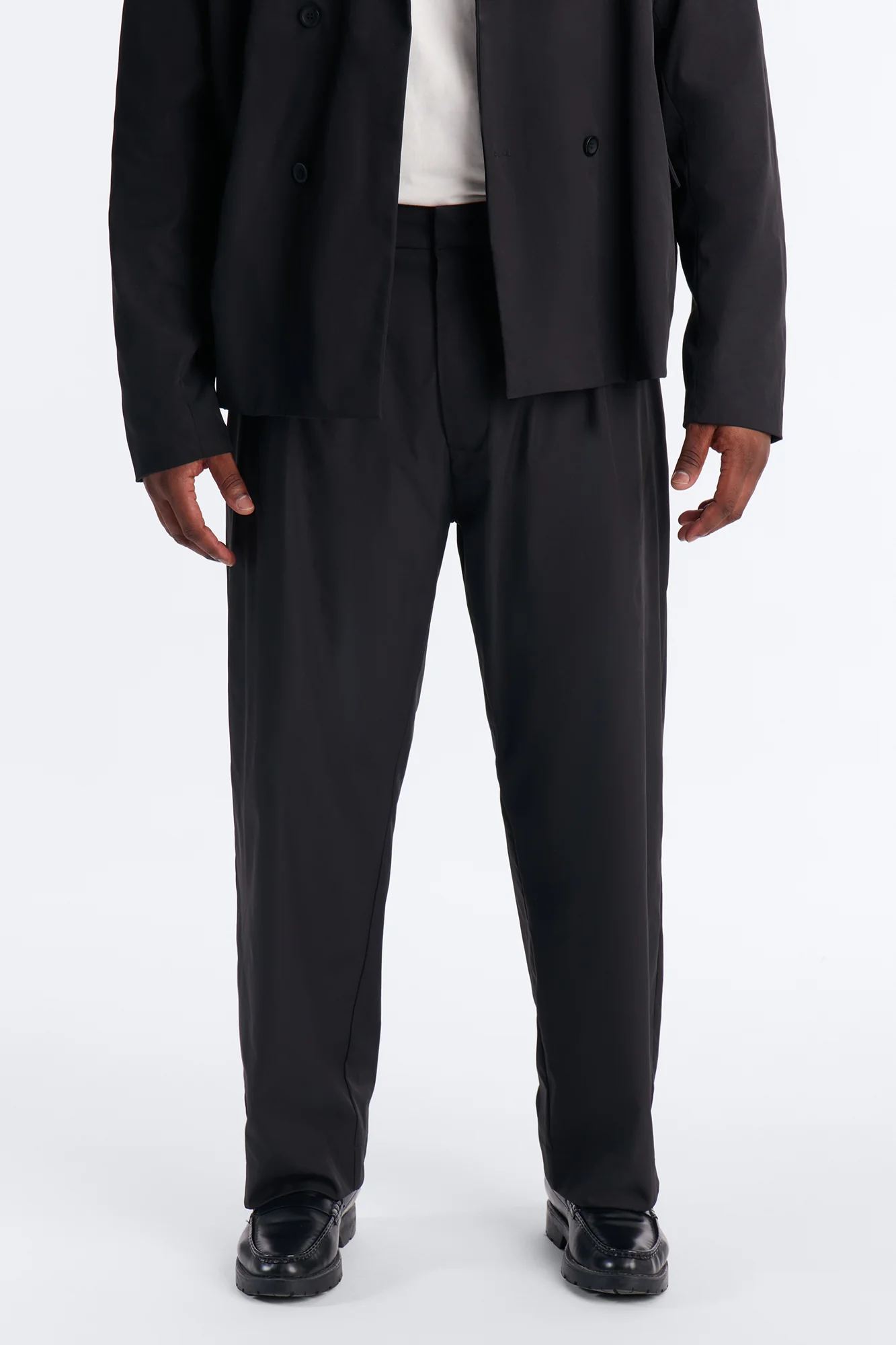 Relaxed Straight Heirloom Pleated Trouser - Black - Image 5