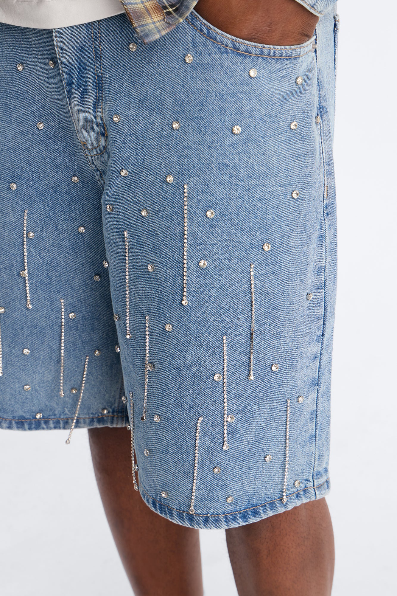 Relaxed Street Ice Denim Short - Light Wash - Image 4