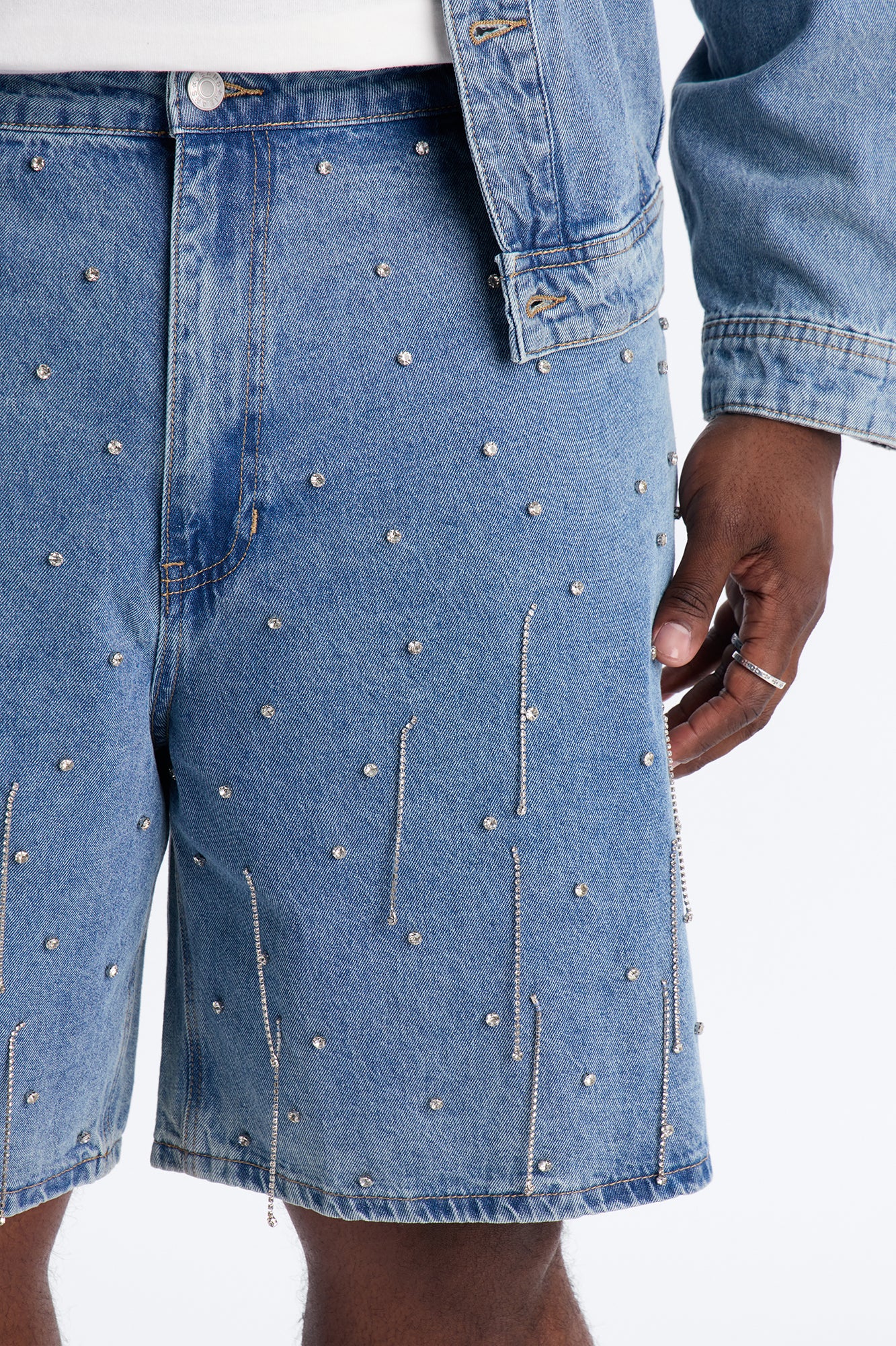 Relaxed Street Ice Denim Short - Light Wash - Image 9