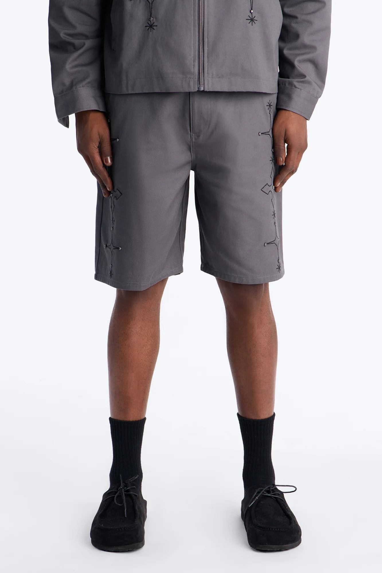 Relaxed Vatican City Stitched Embellished Short - Grey - Image 2