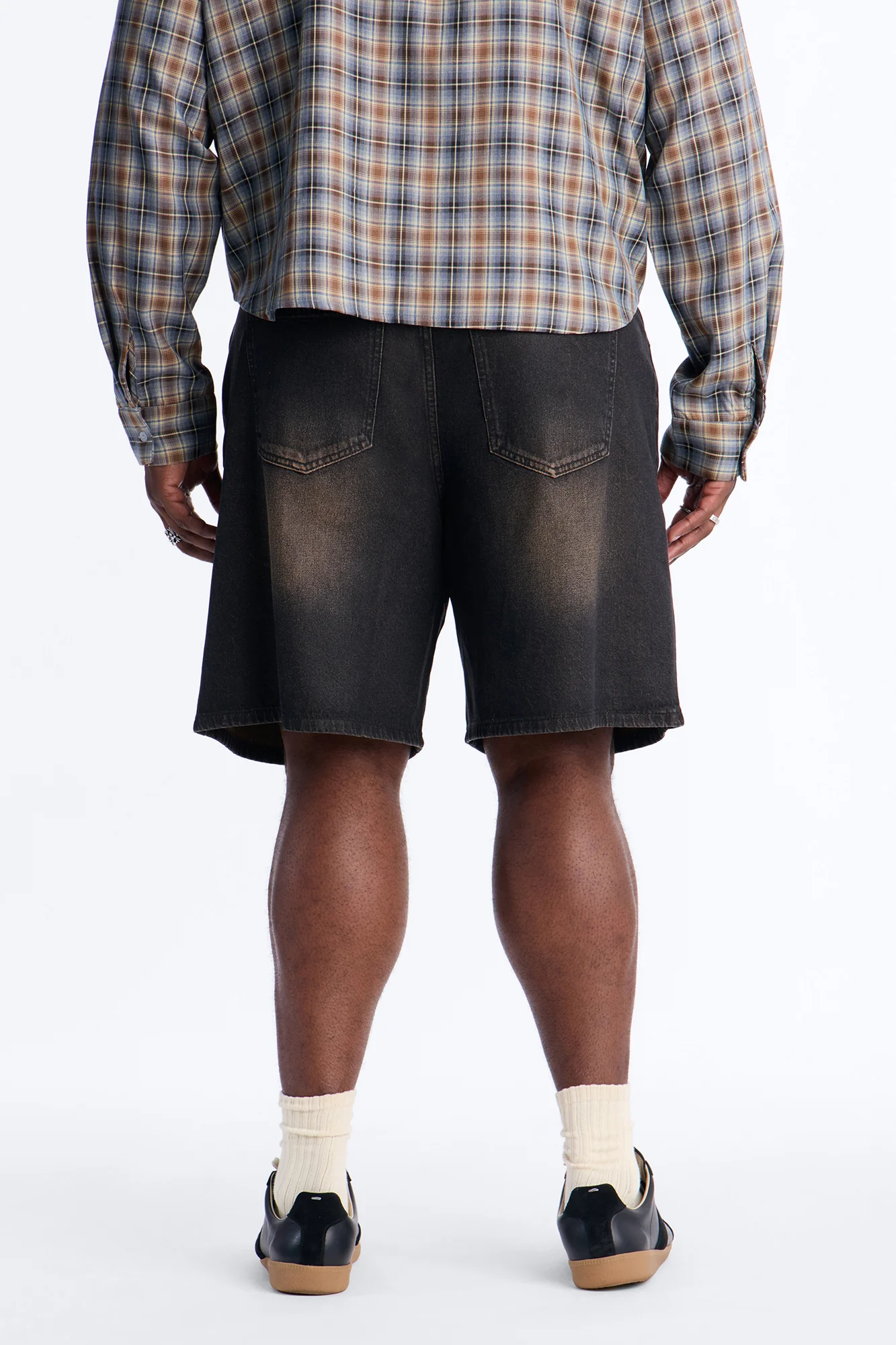 Relaxed Waxed Stealth Denim Short - Black Wash - Image 8