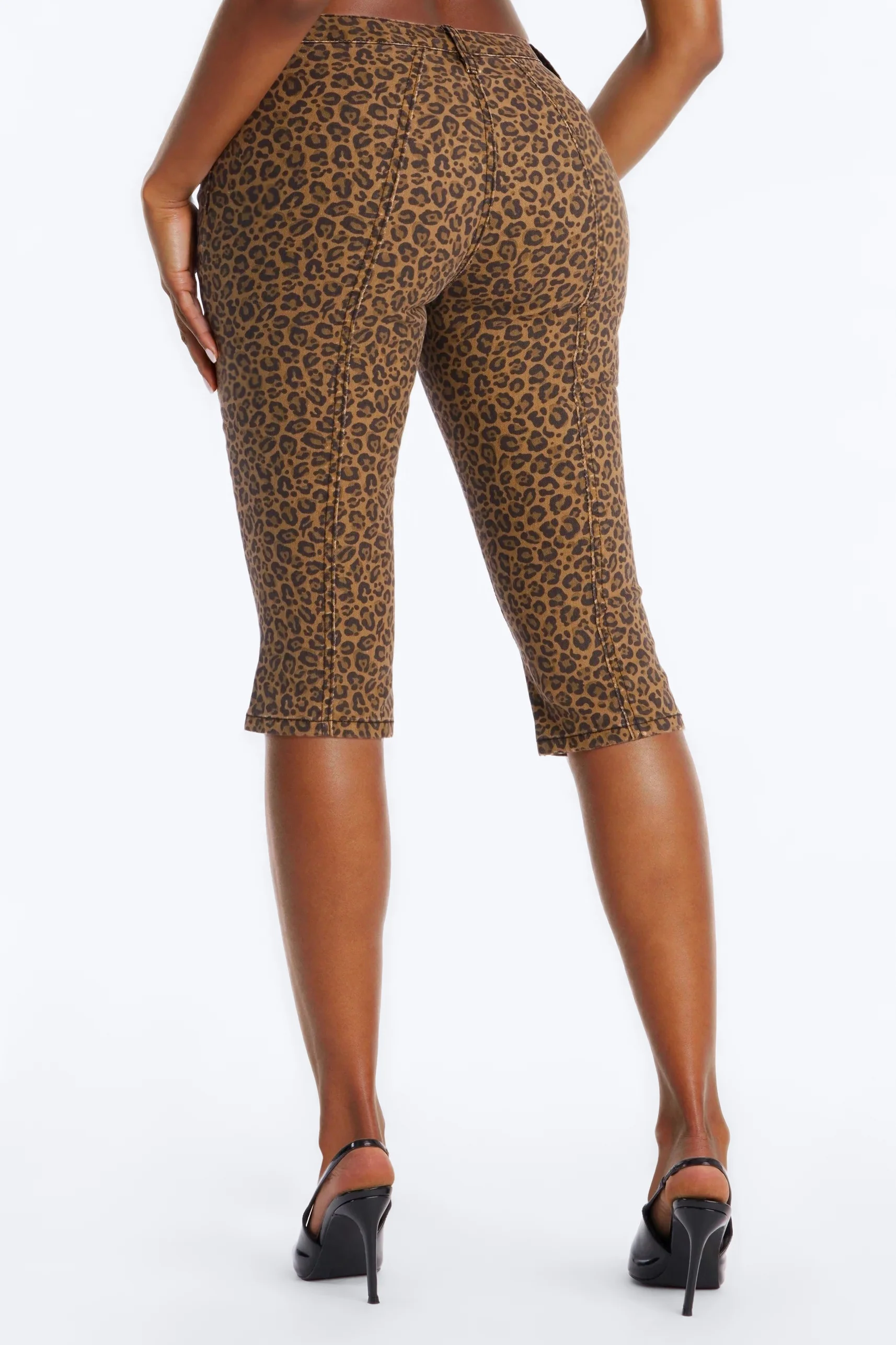 Retro Animal Skinny Capri Jeans - Brown Combo - Image 4