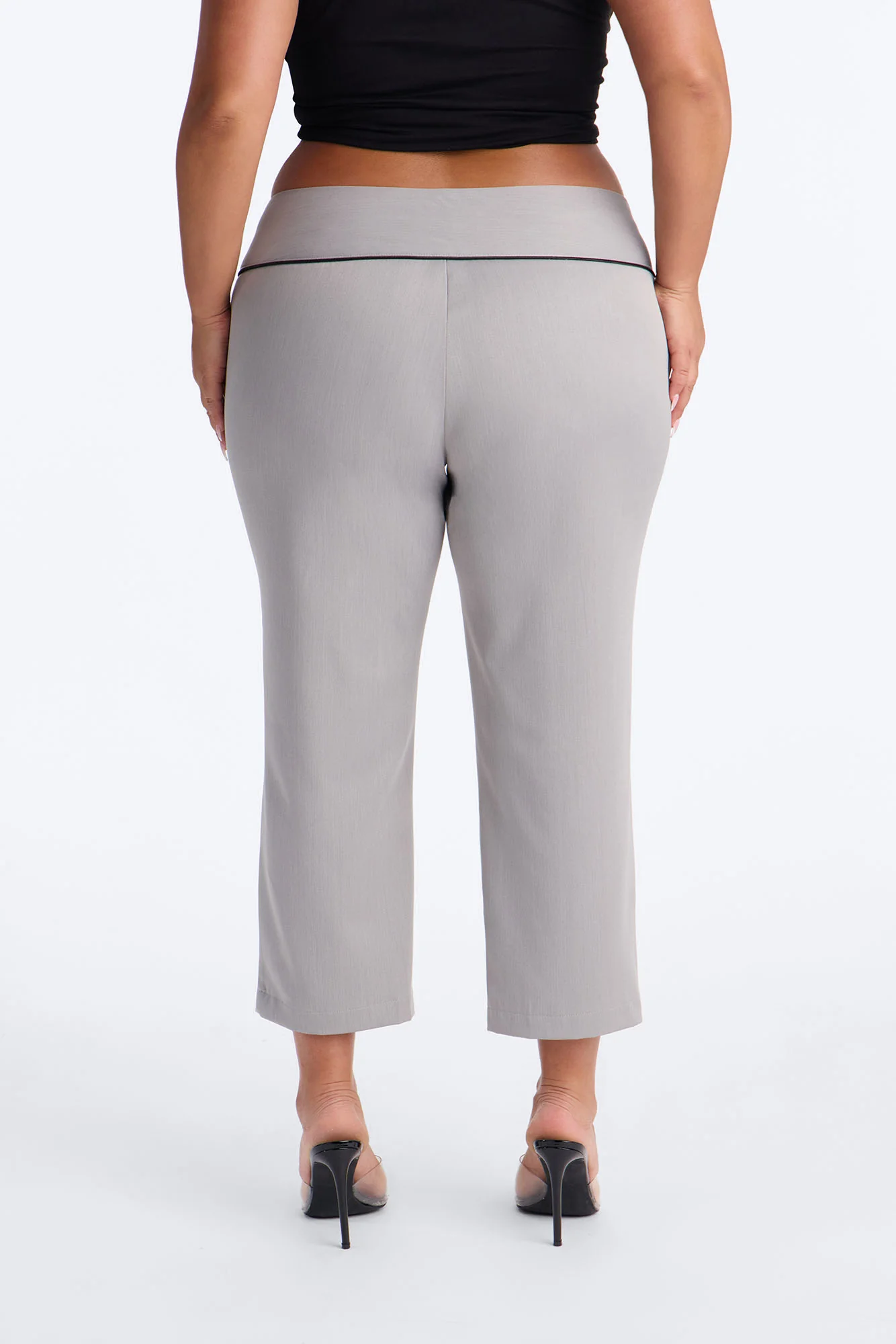 Rue Tailored Capri Trouser - Grey - Image 7
