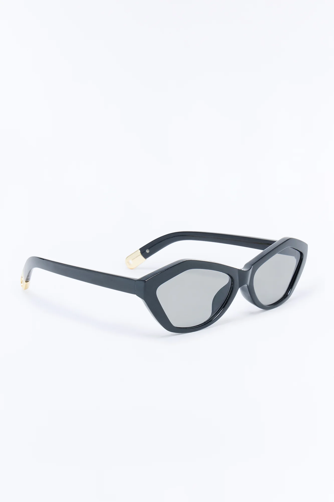 Runway Rays Sunglasses - Black - Image 3