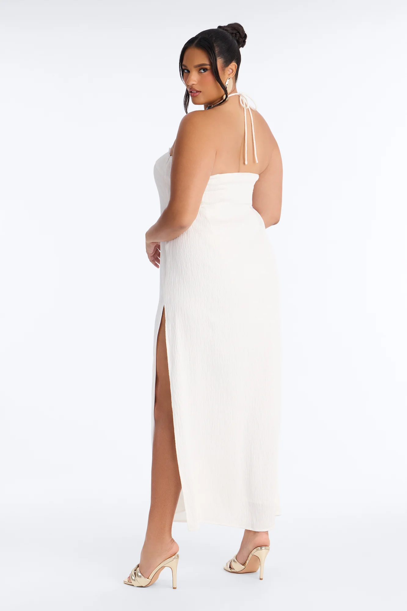Rylee Halter Maxi Dress - White - Image 8