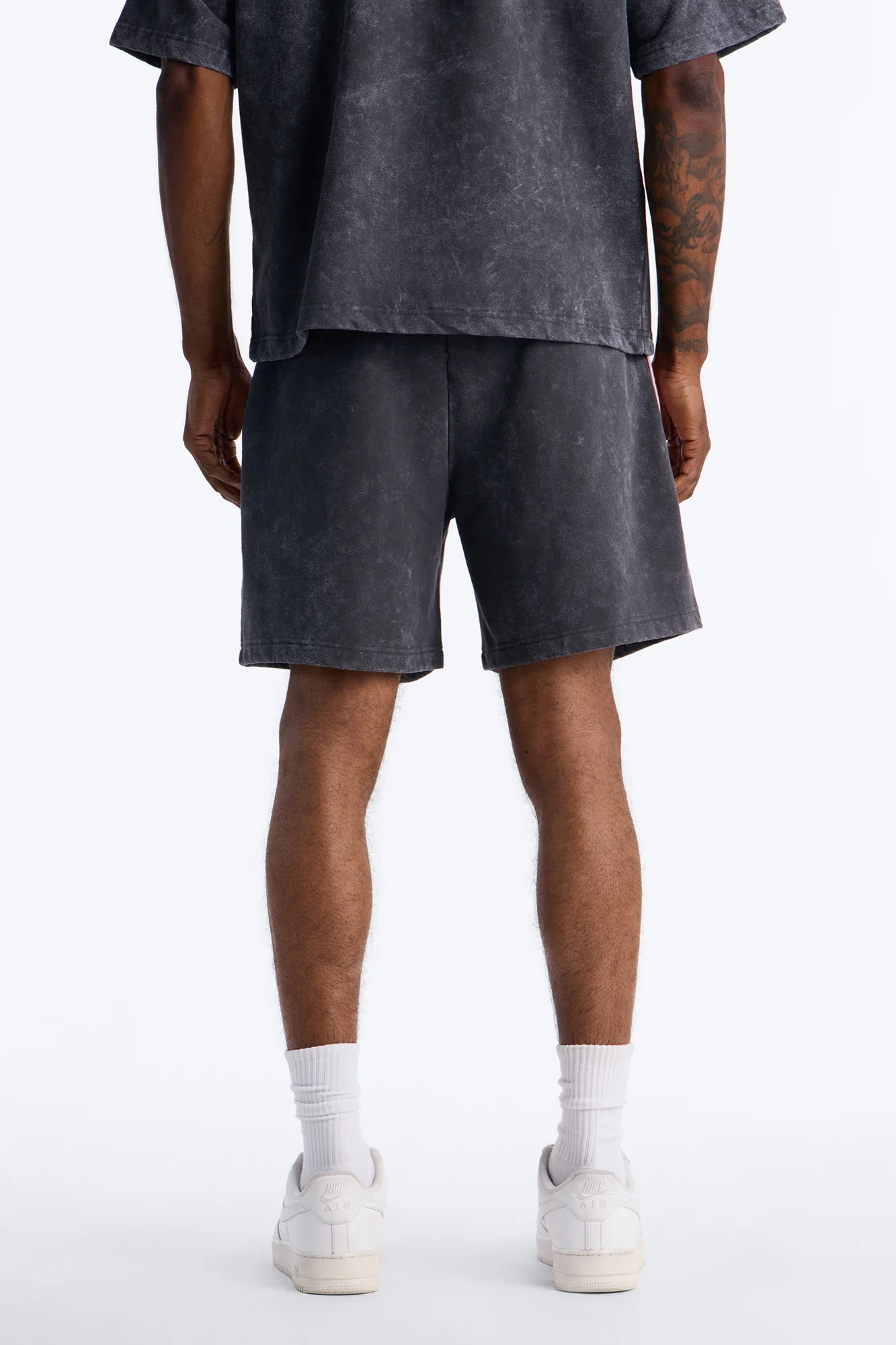 Sacred Embroidery Paneled Sweatshorts - Black - Image 4